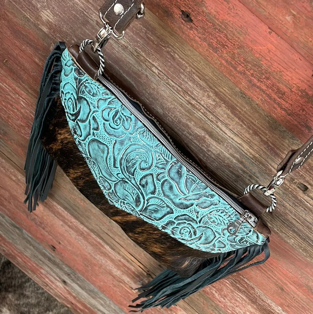 003 Patsy - Dark Brindle w/ Geode Roses