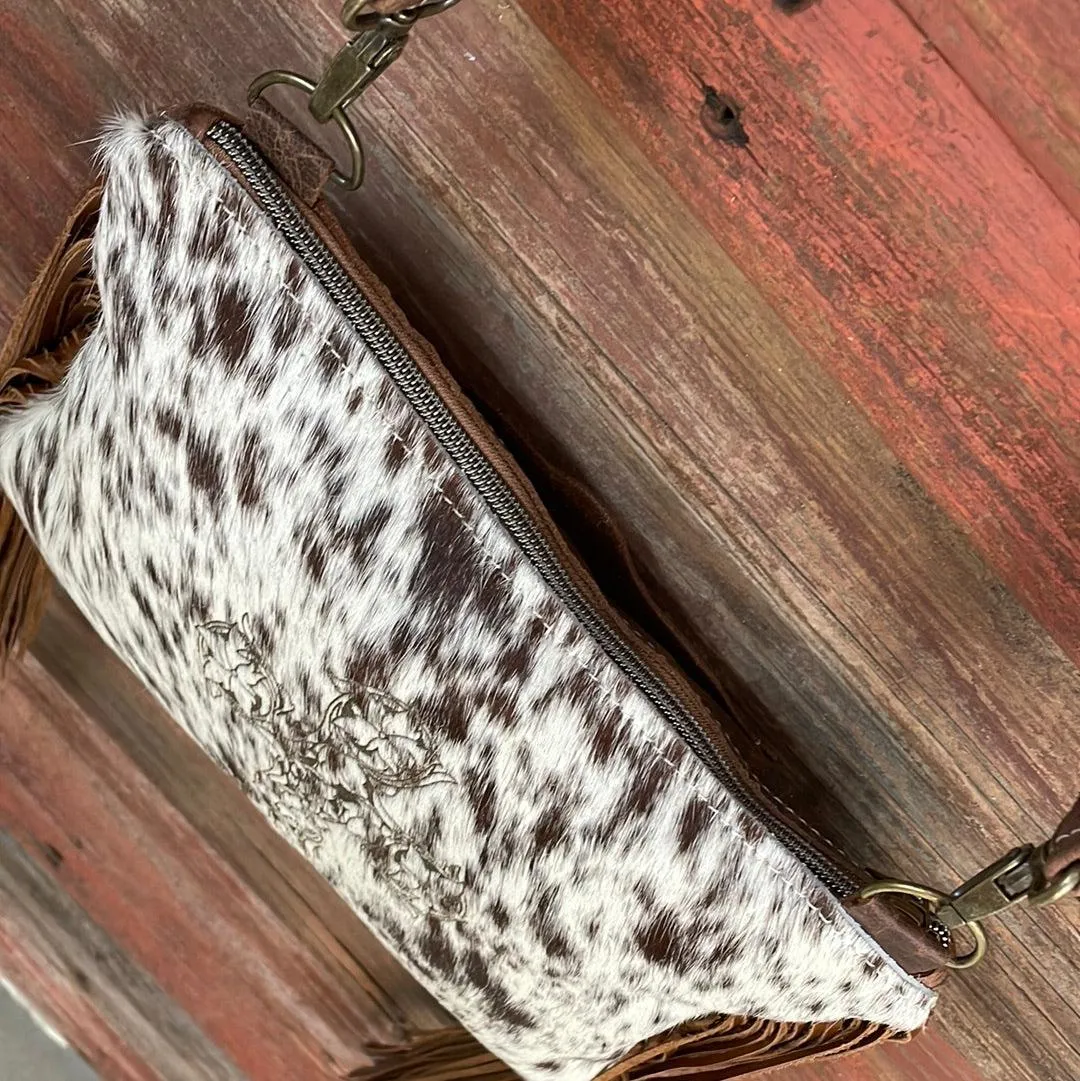 004 Patsy - Longhorn w/ Cross Design