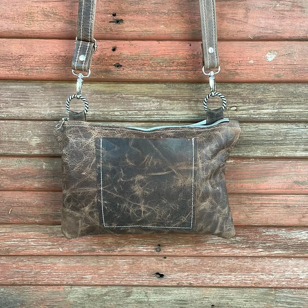 005 Patsy - Dark Brindle w/ Red Brands