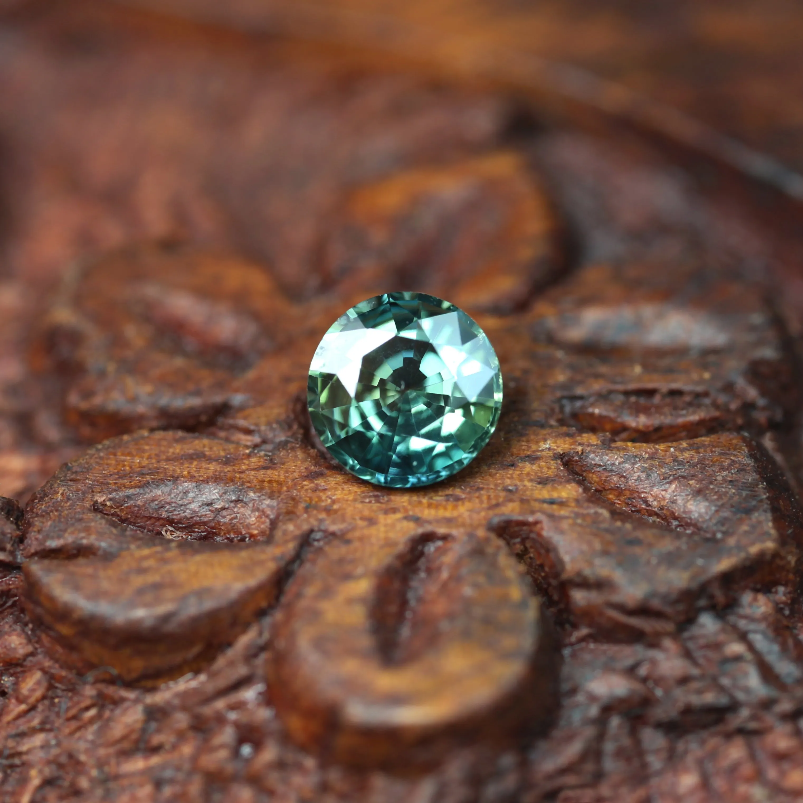 0.46ct Certified Natural Teal Sapphire