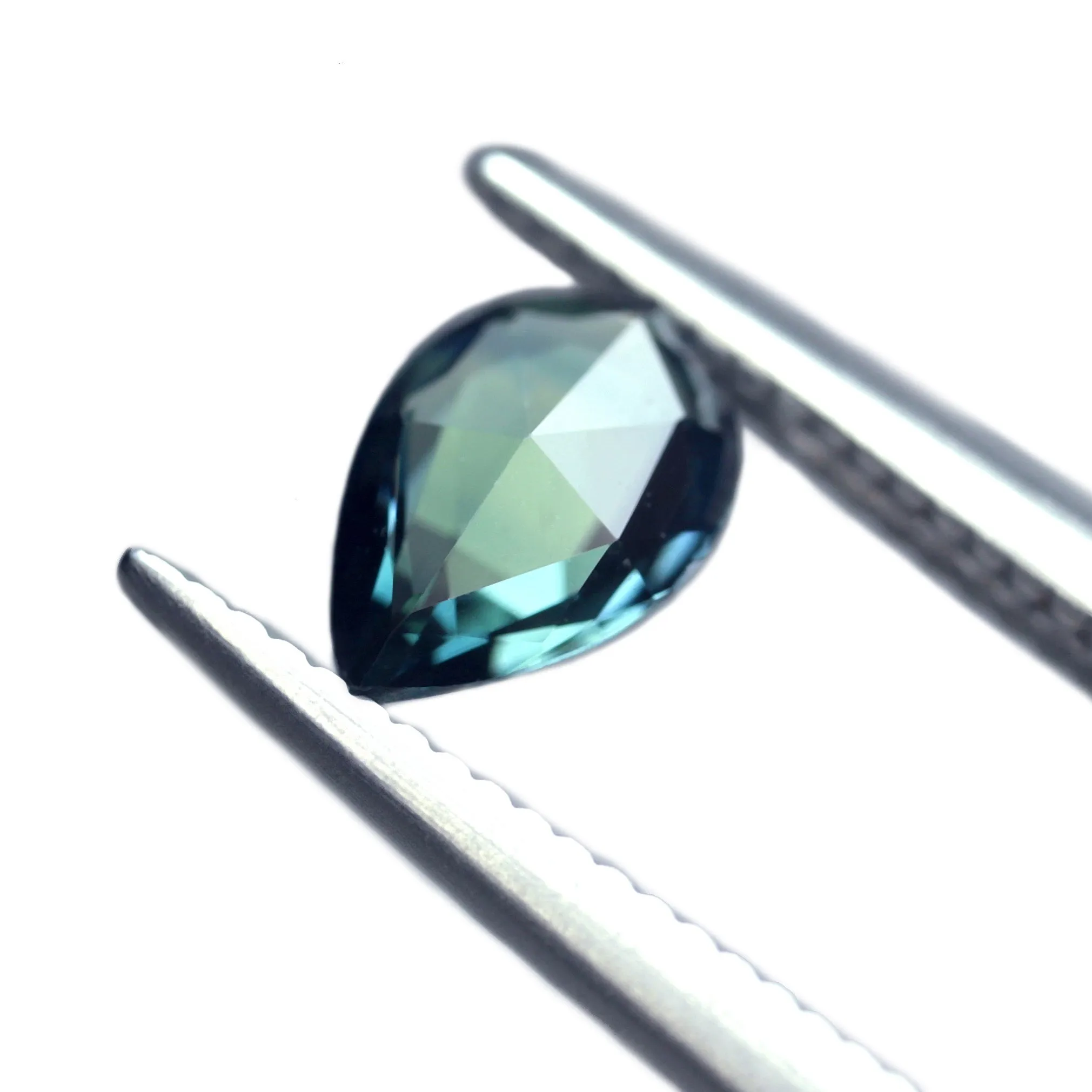 0.48ct Certified Natural Teal Sapphire