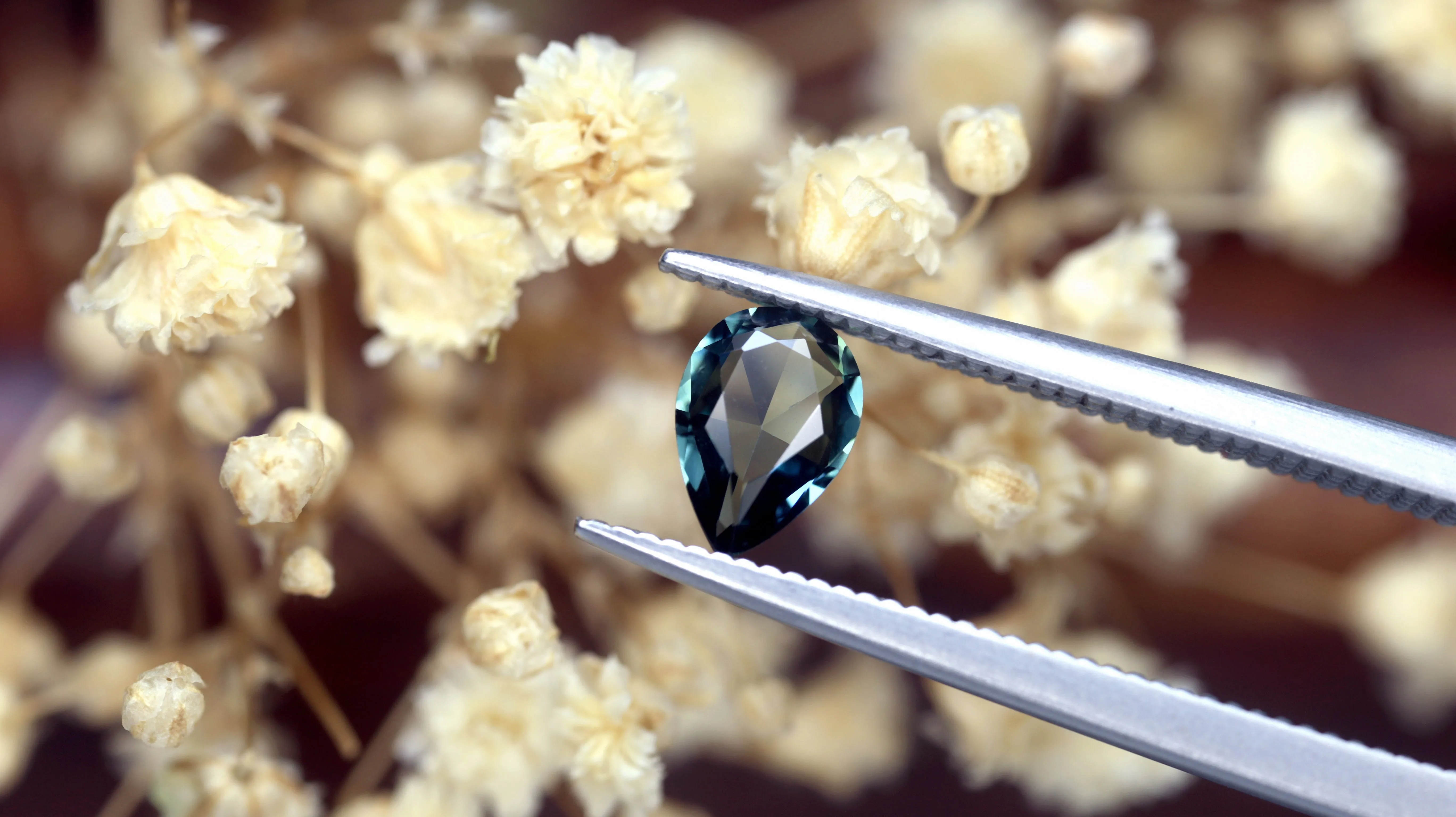0.48ct Certified Natural Teal Sapphire