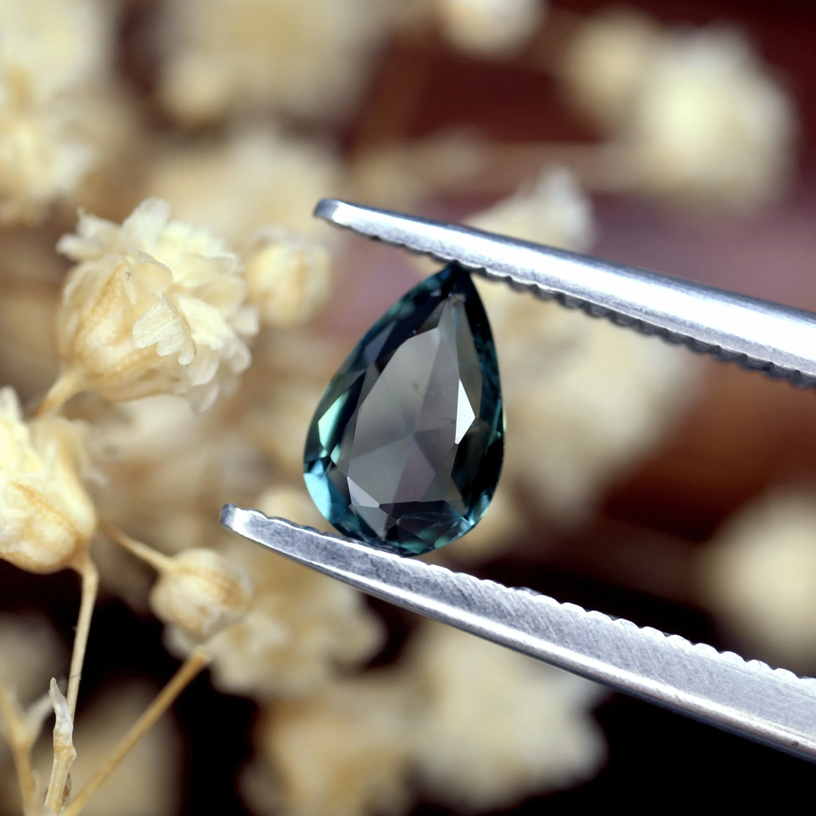 0.50ct Certified Natural Teal Sapphire