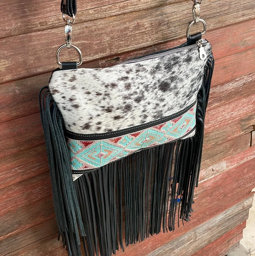 051 Patsy - B&W Speckle w/ Fiesta Navajo