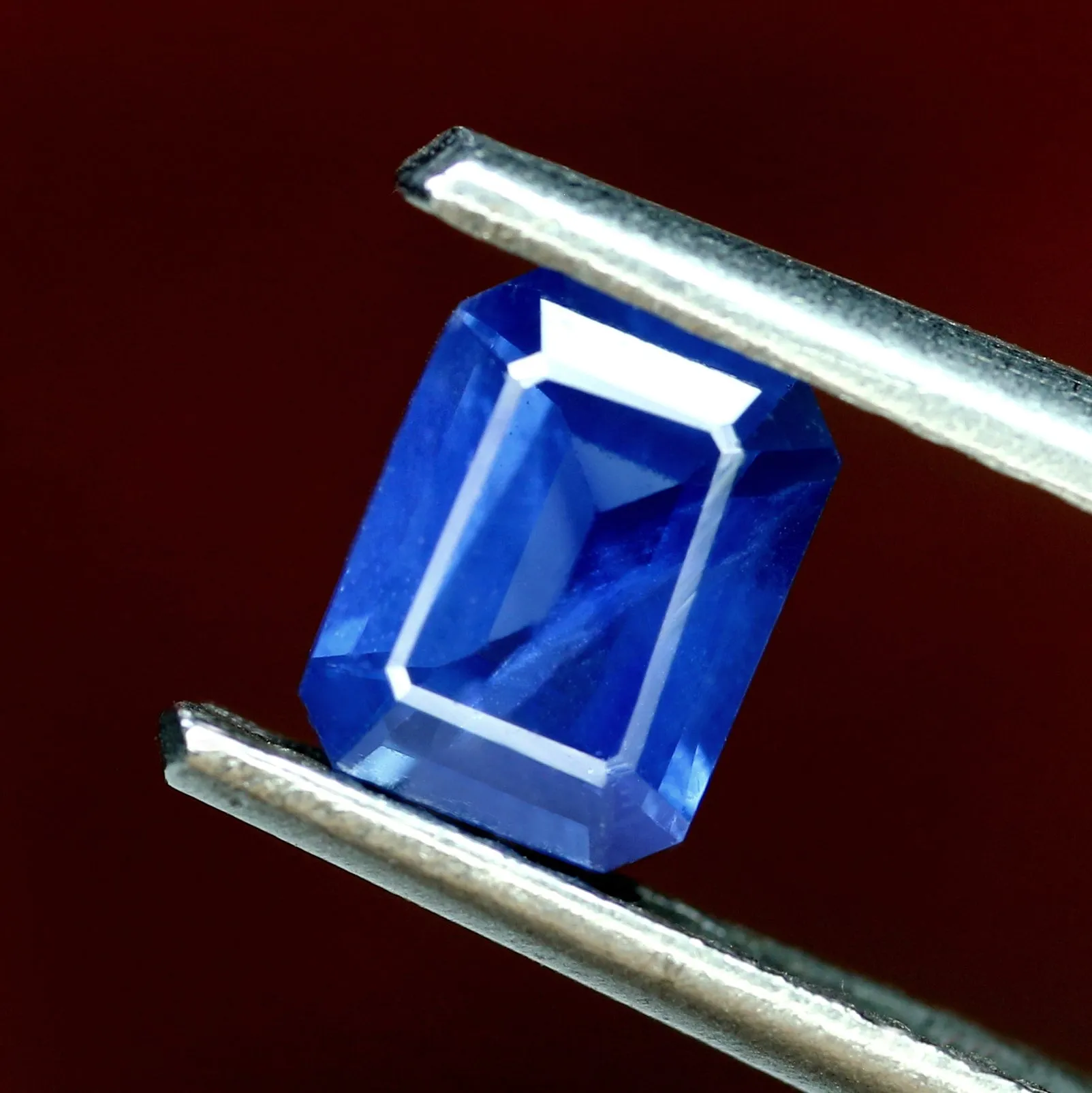 0.55ct Certified Natural Blue Sapphire