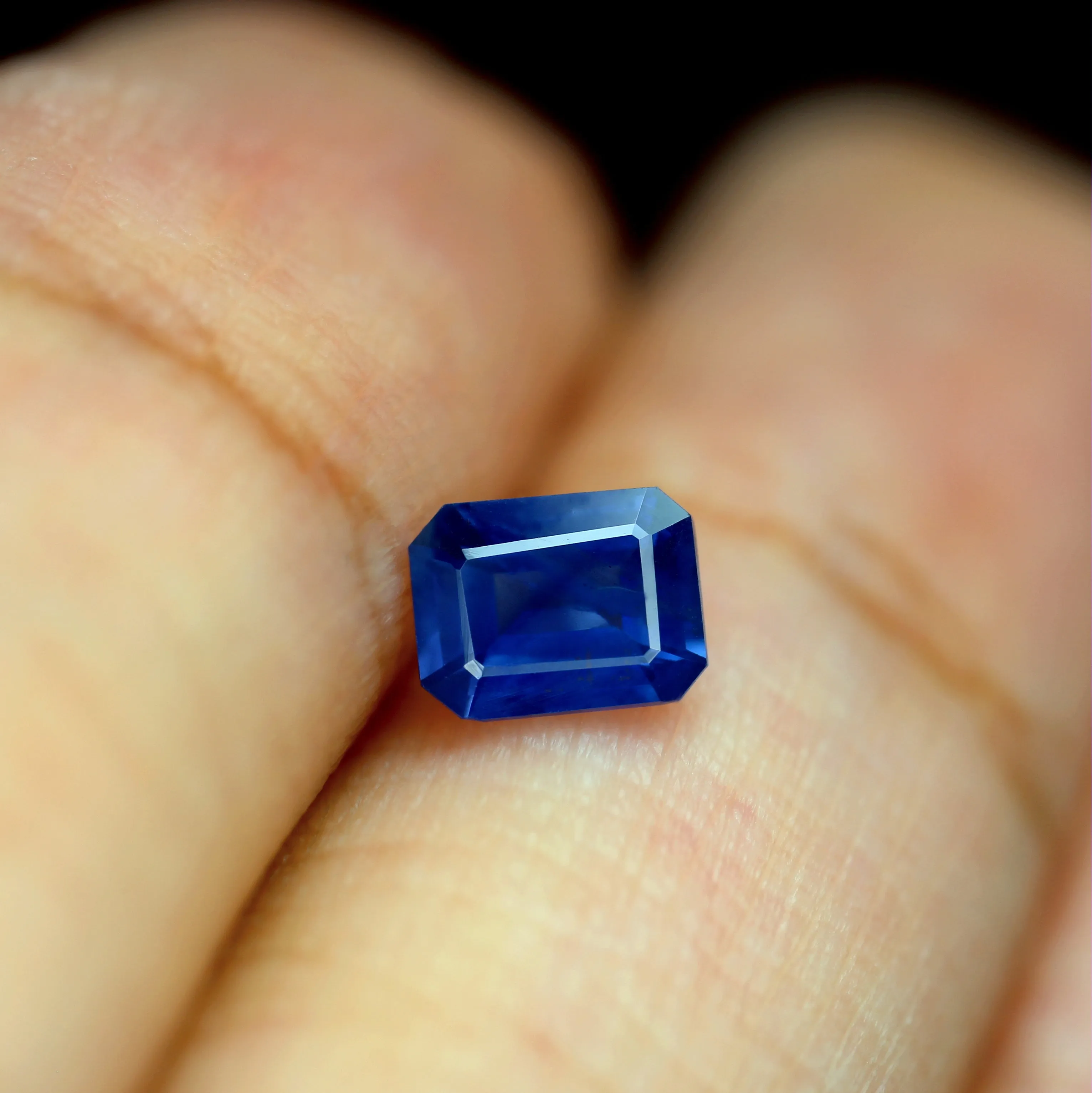 0.55ct Certified Natural Blue Sapphire