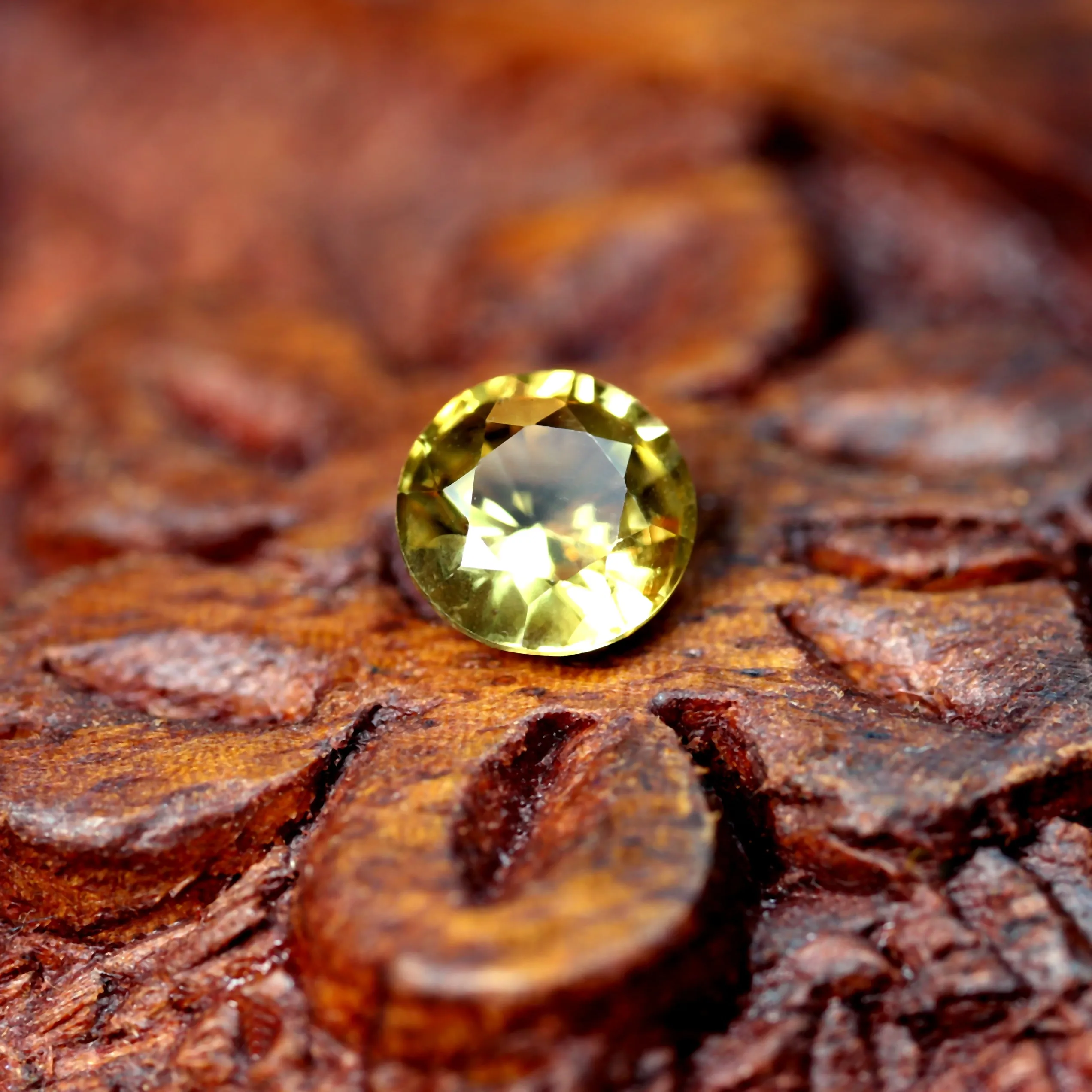 0.55ct Certified Natural Yellow Sapphire