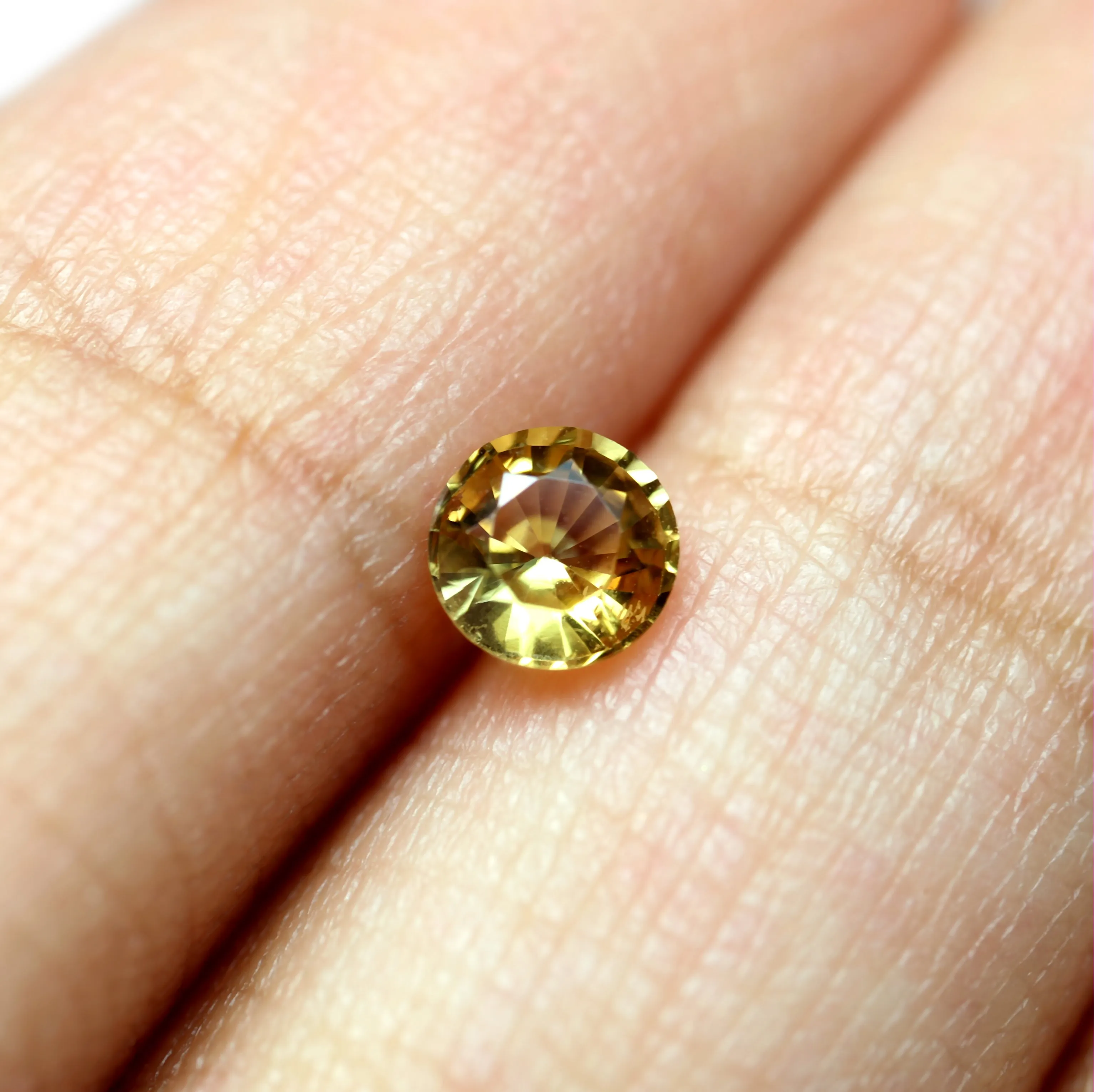 0.55ct Certified Natural Yellow Sapphire