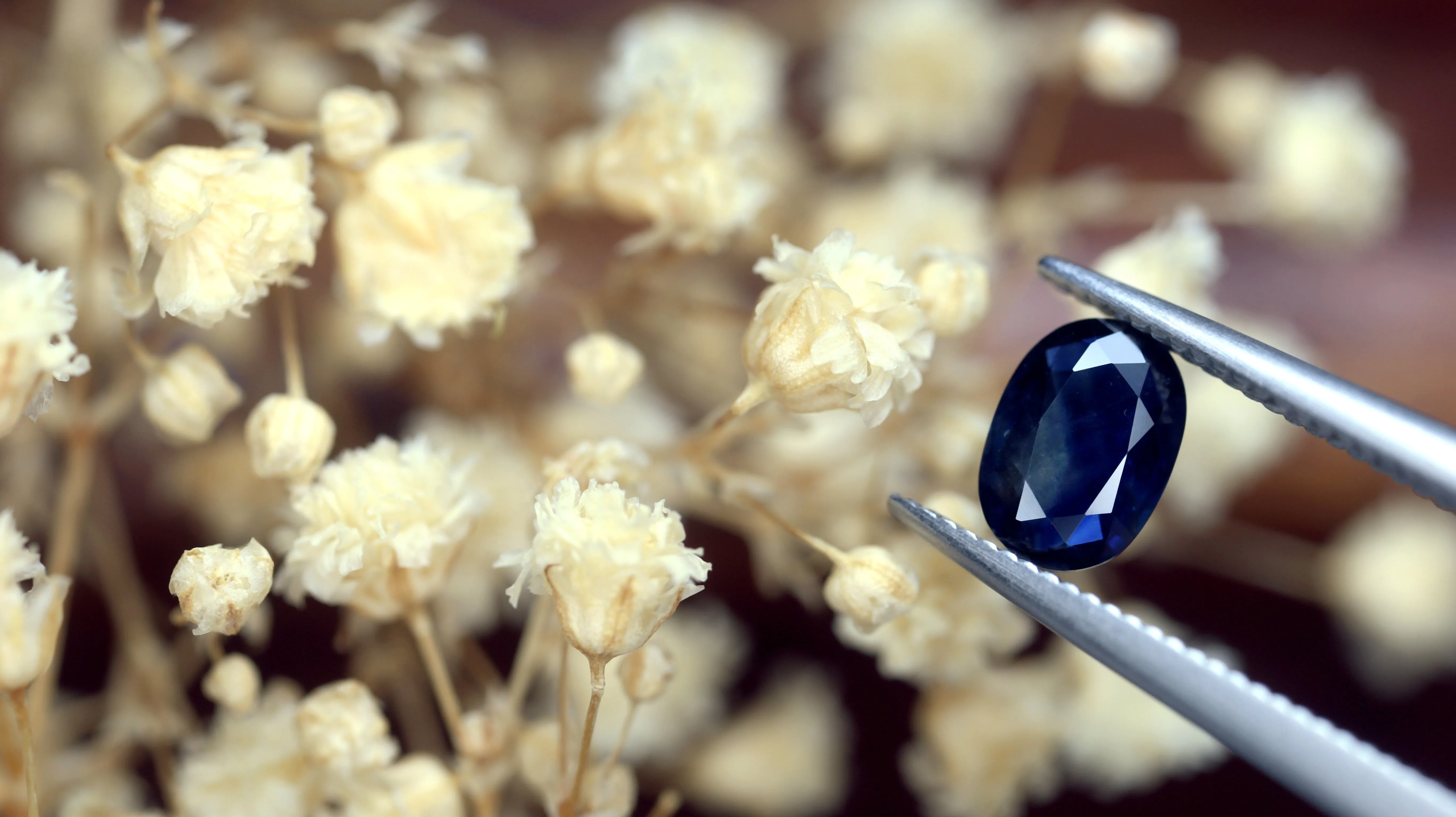 0.56ct Certified Natural Blue Sapphire