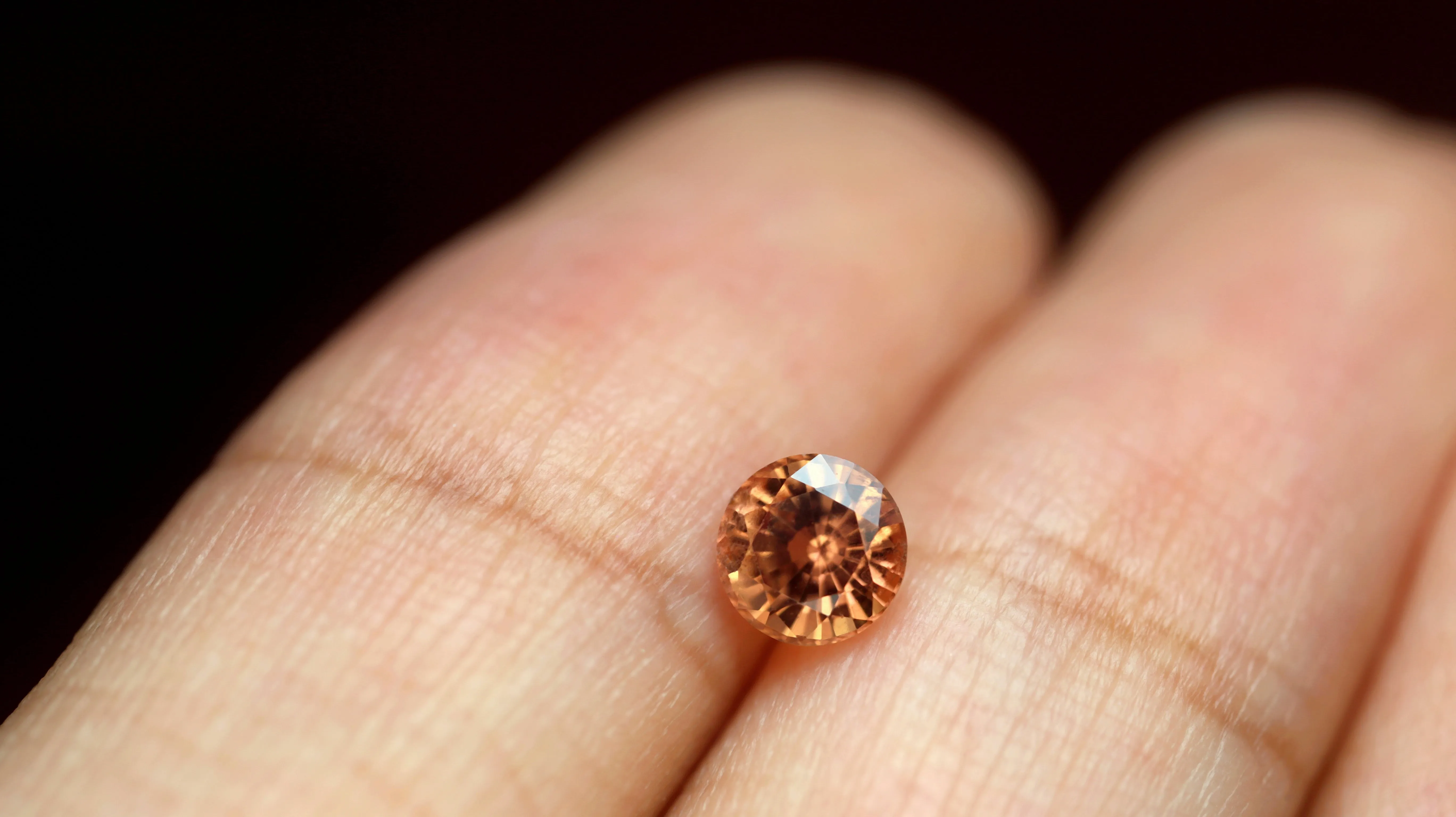 0.56ct Certified Natural Orange Sapphire