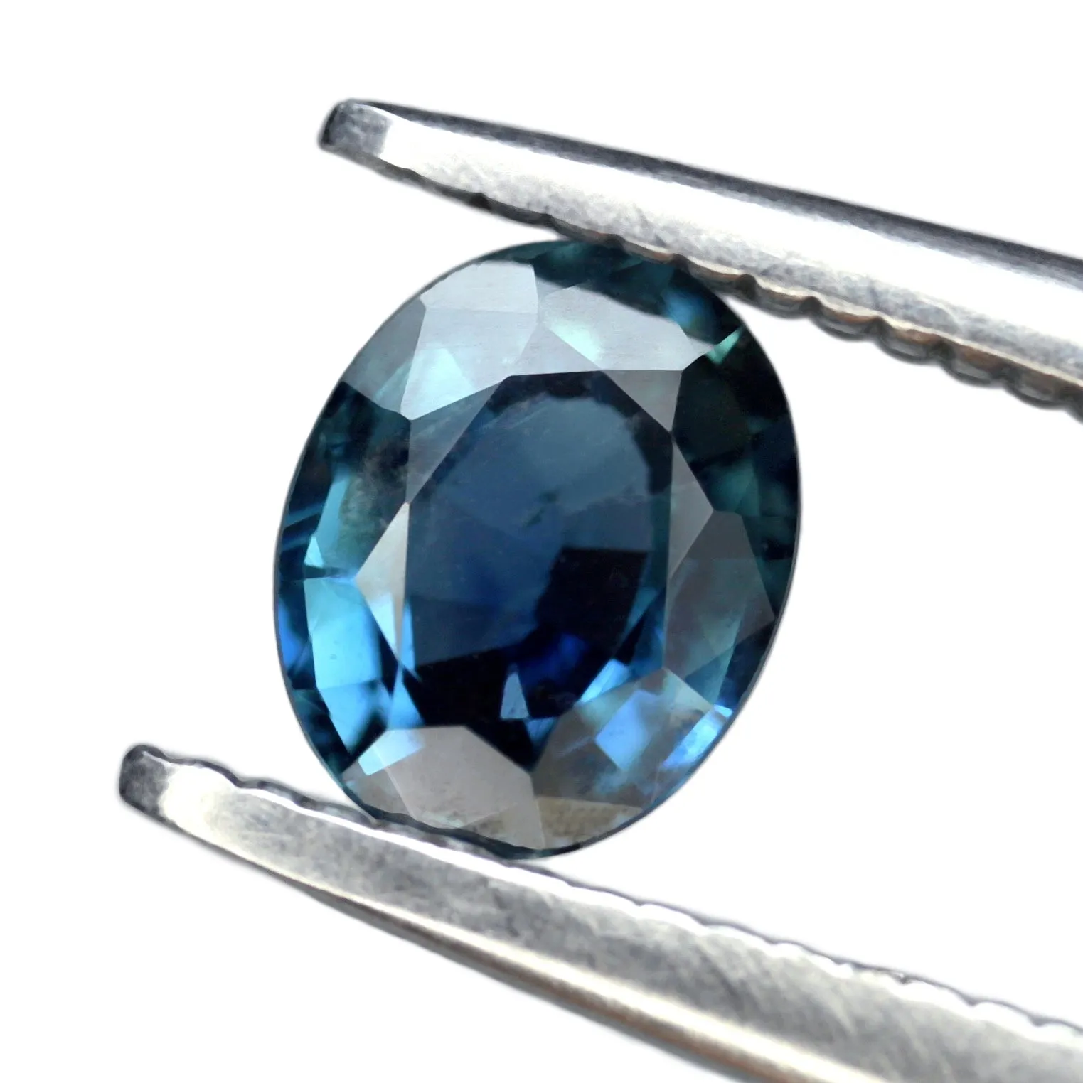 0.56ct Certified Natural Teal Sapphire
