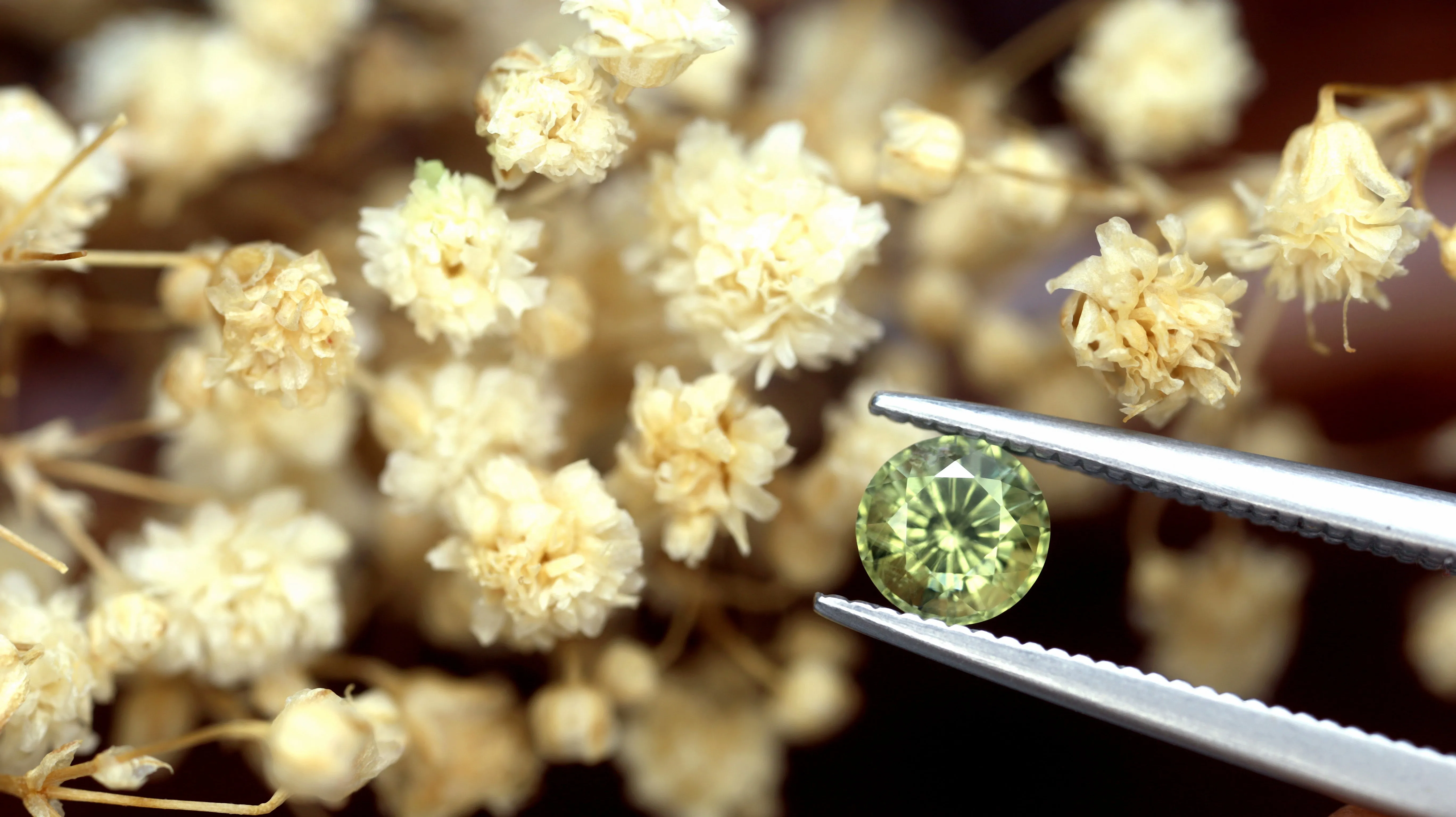 0.57ct Certified Natural Yellow Sapphire