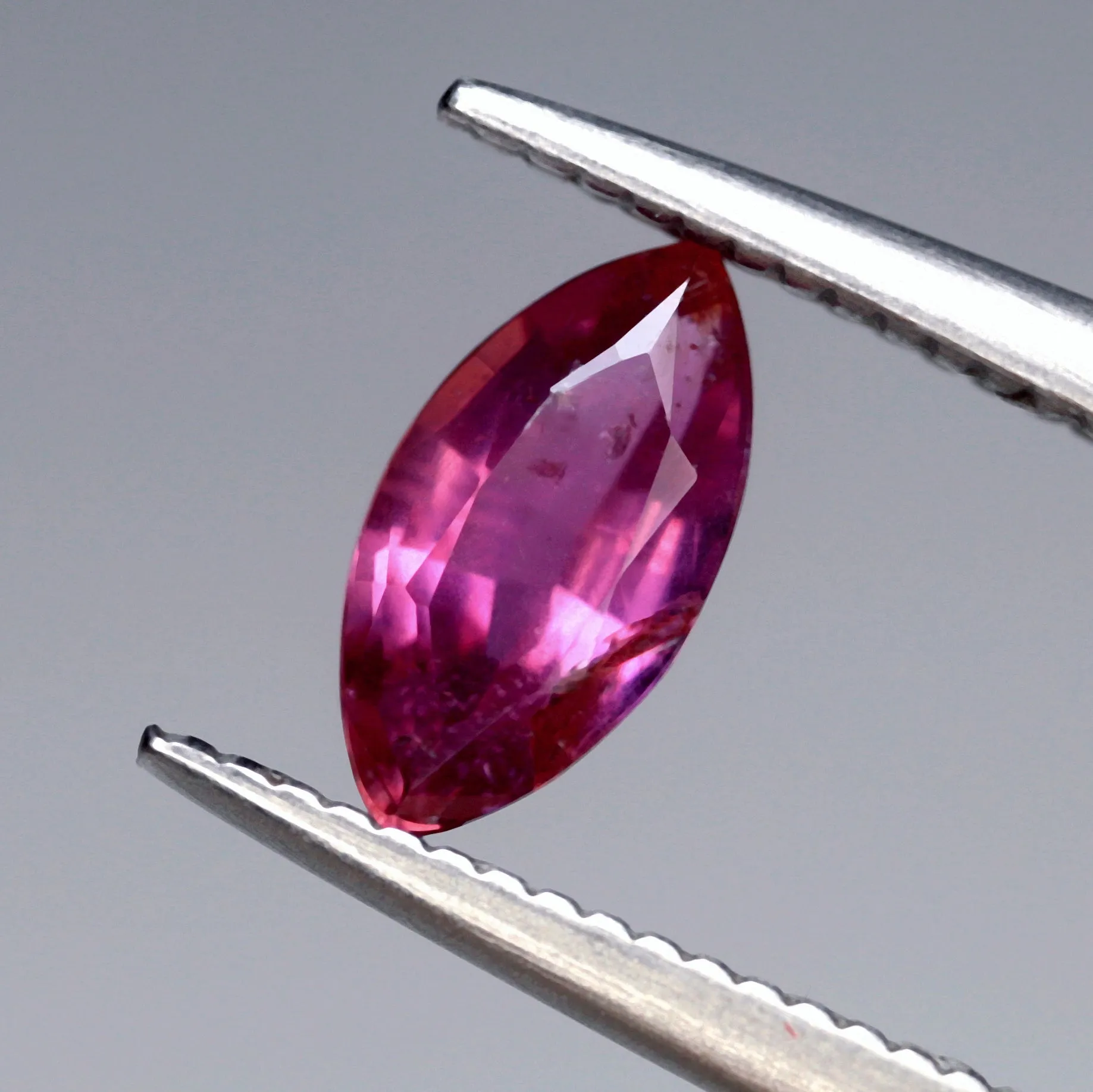 0.59ct Certified Natural Pink Sapphire