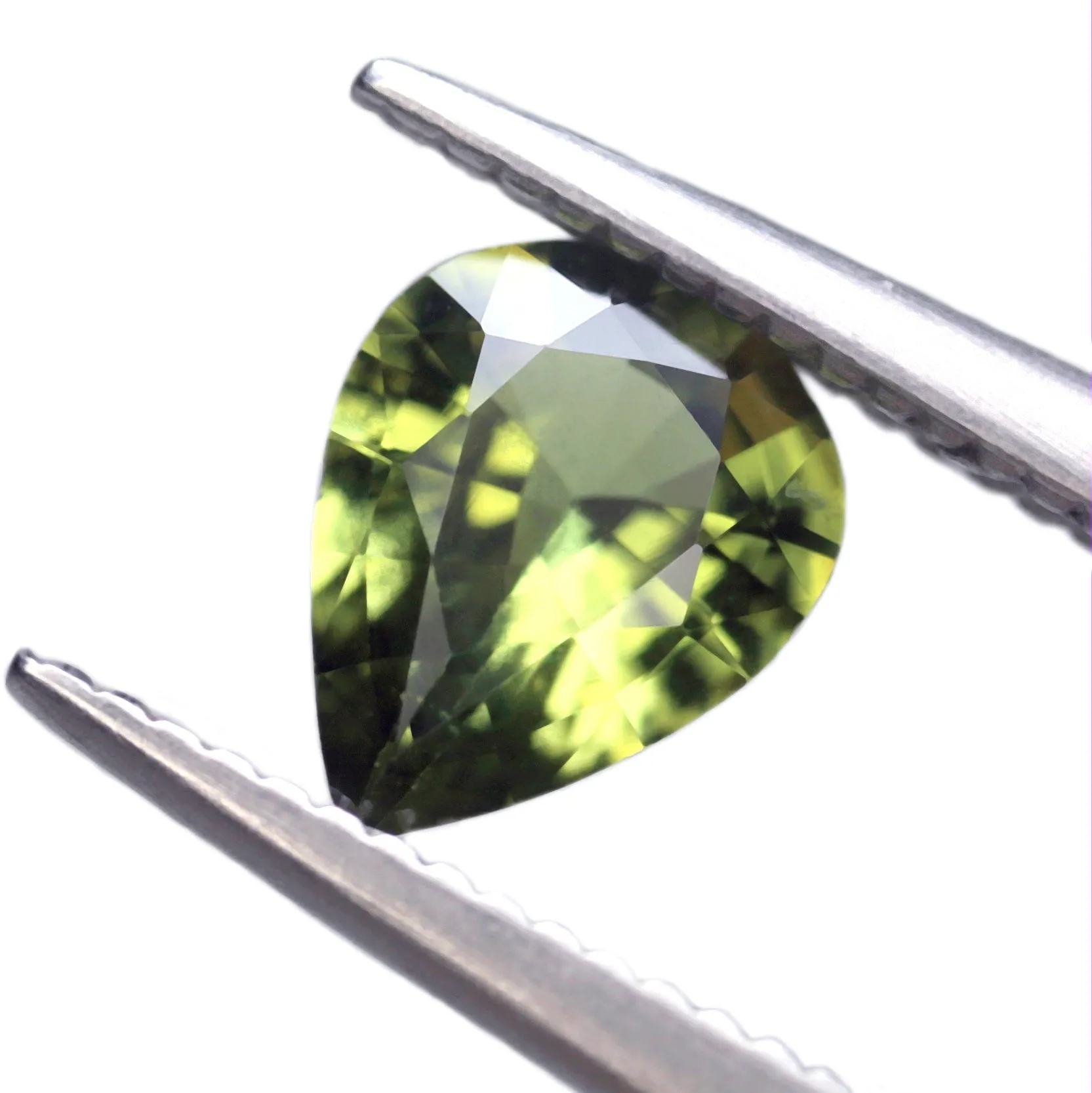 0.60ct Certified Natural Green Sapphire