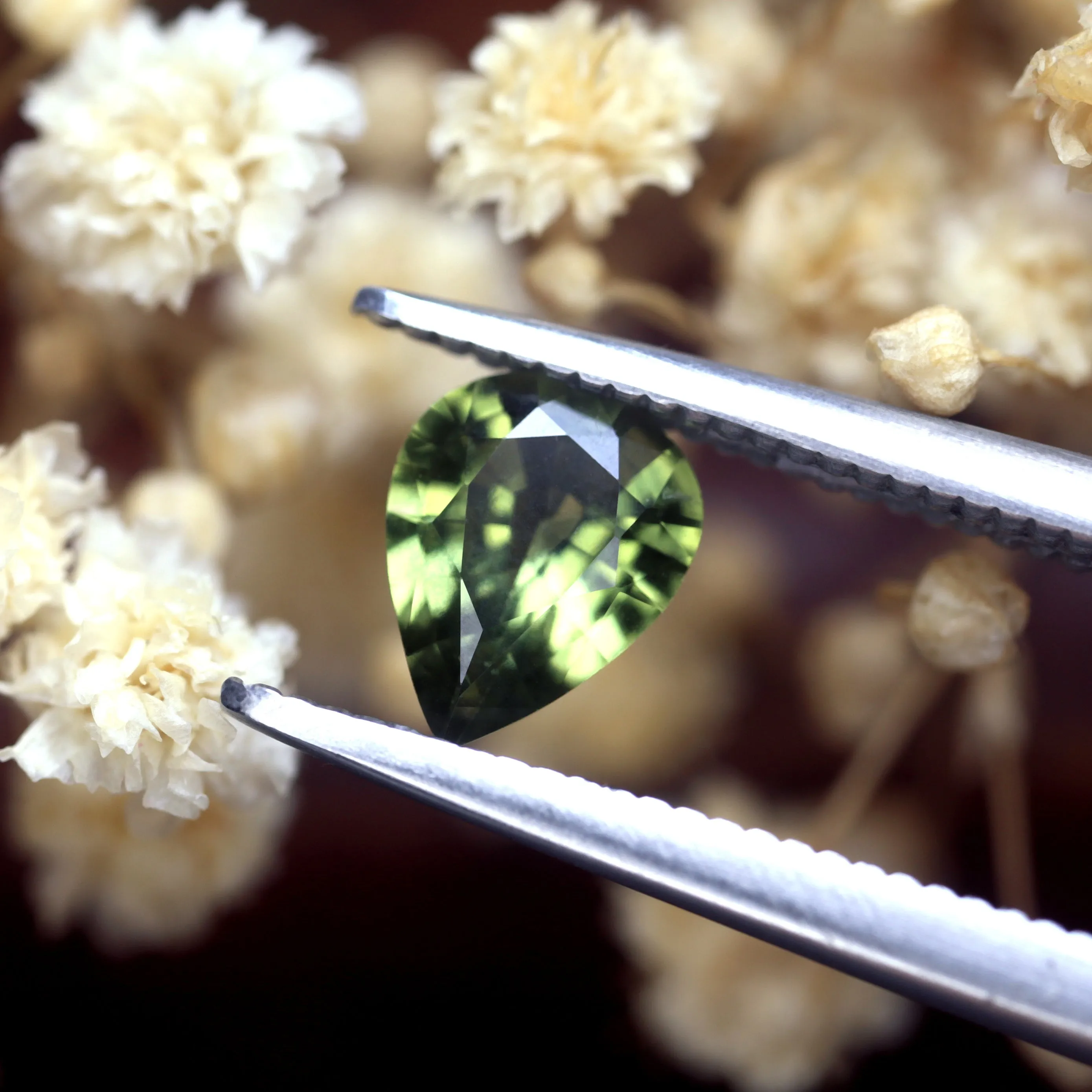 0.60ct Certified Natural Green Sapphire