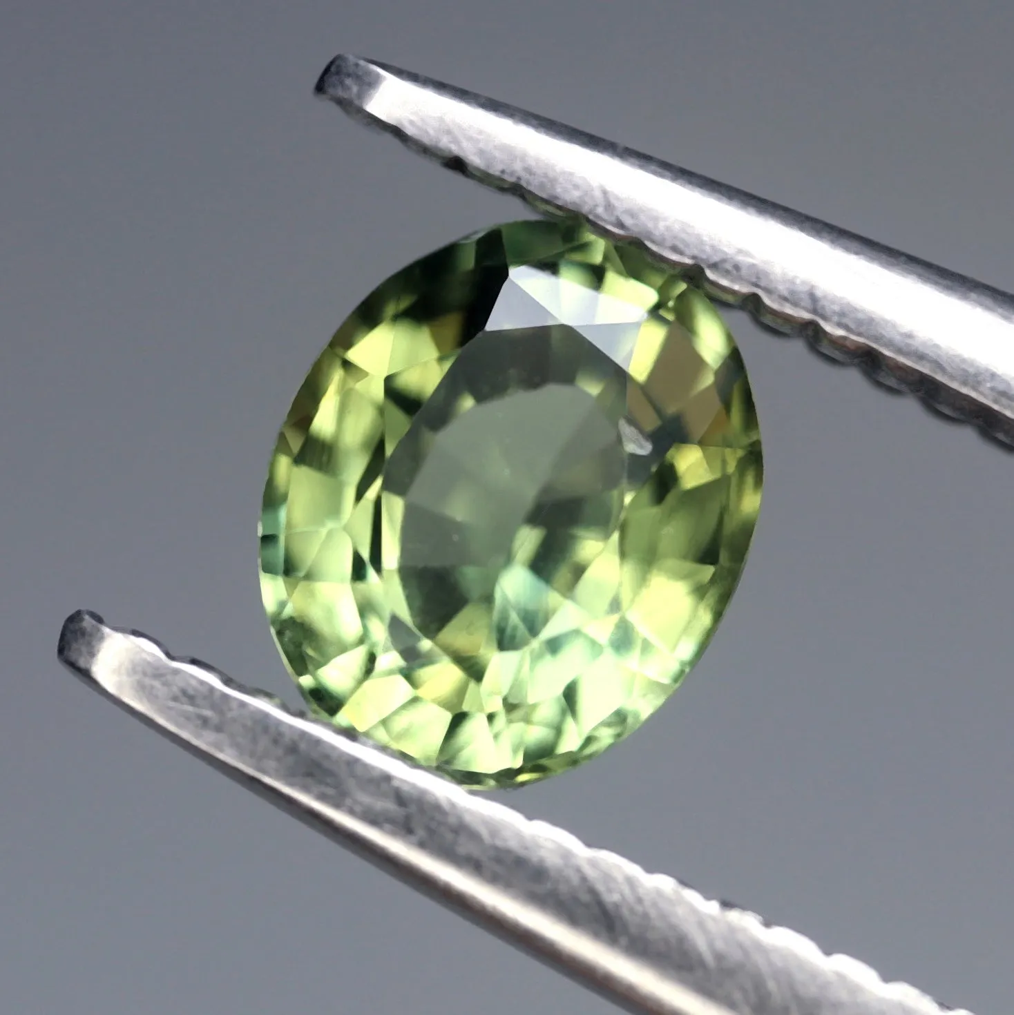 0.60ct Certified Natural Green Sapphire