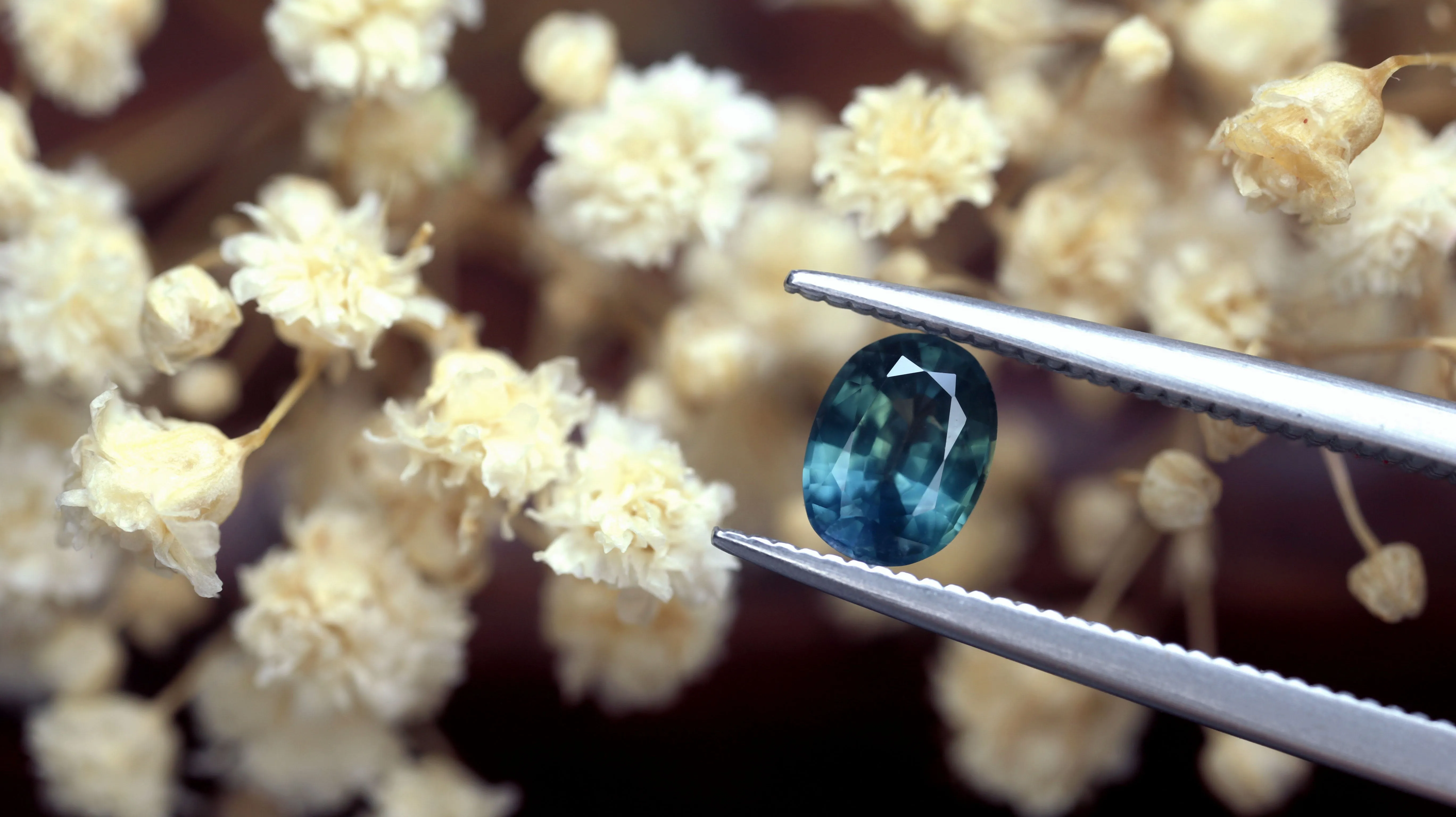 0.60ct Certified Natural Teal Sapphire