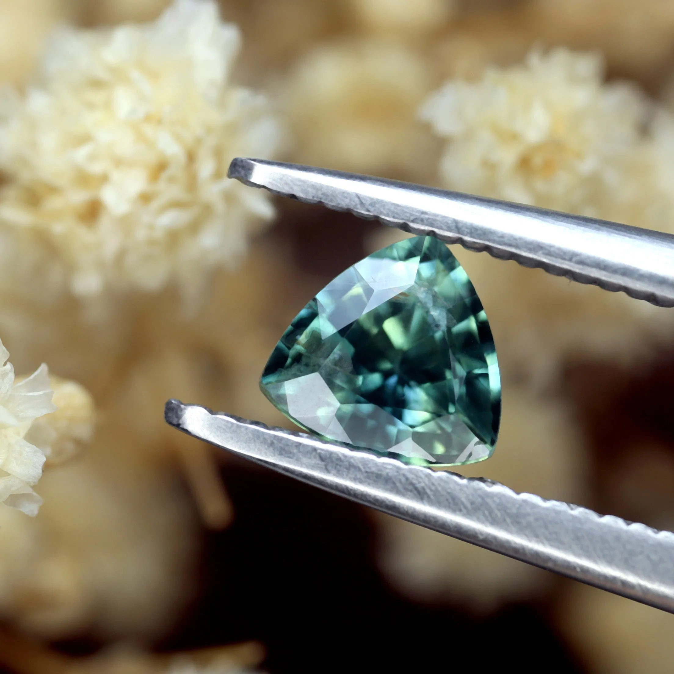 0.61ct Certified Natural Teal Sapphire