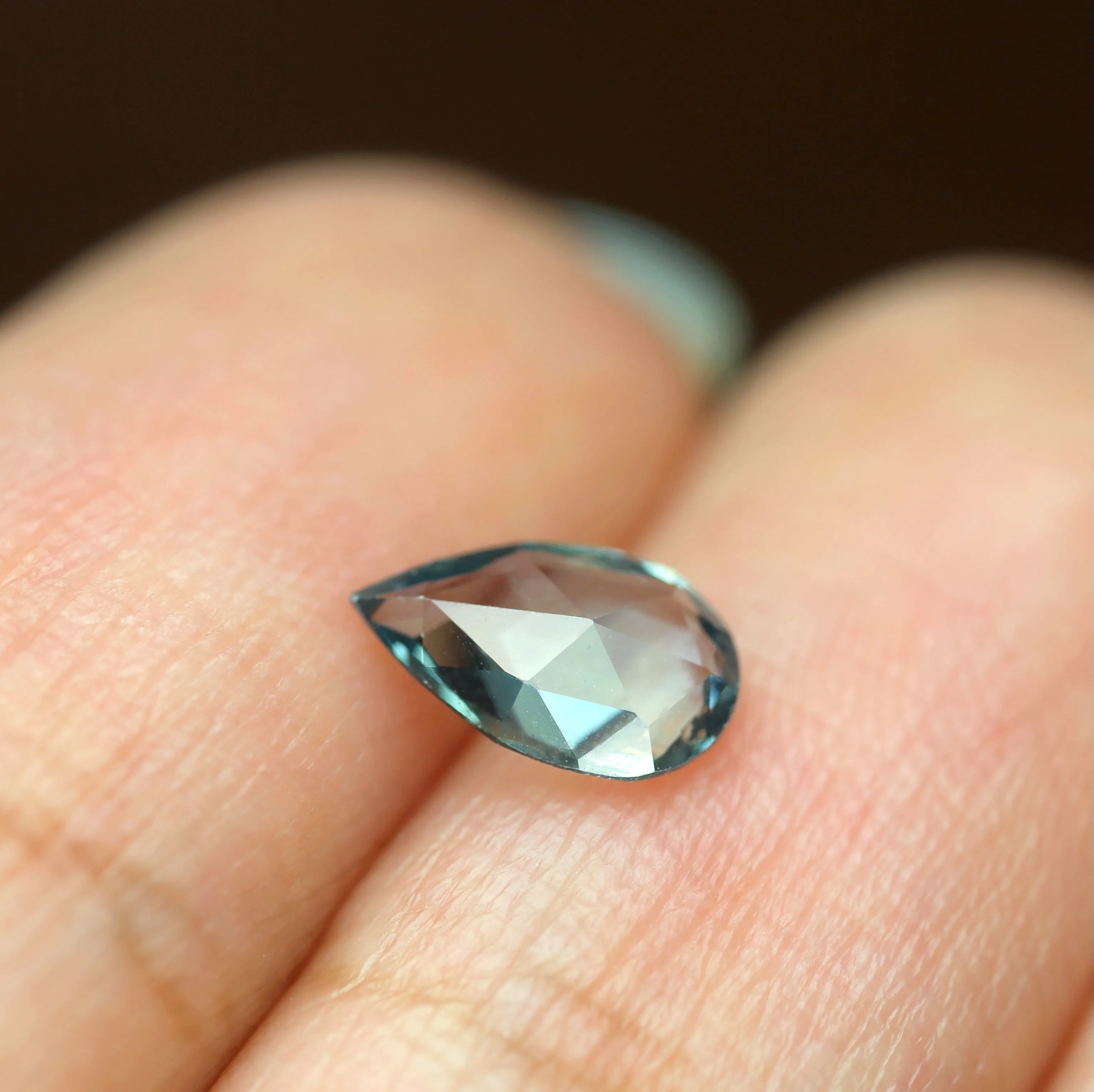 0.61ct Certified Natural Teal Sapphire