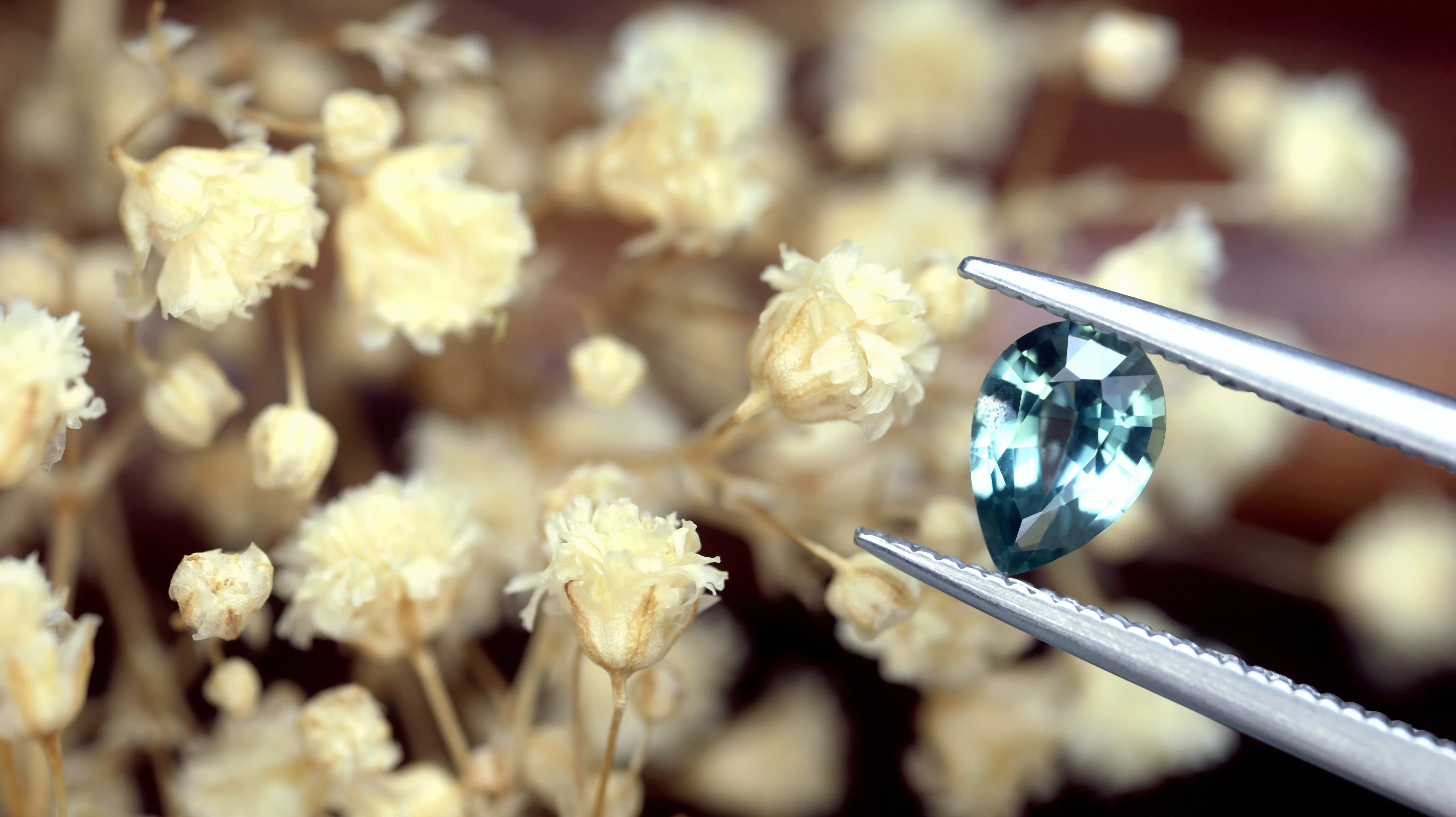 0.62ct Certified Natural Teal Sapphire