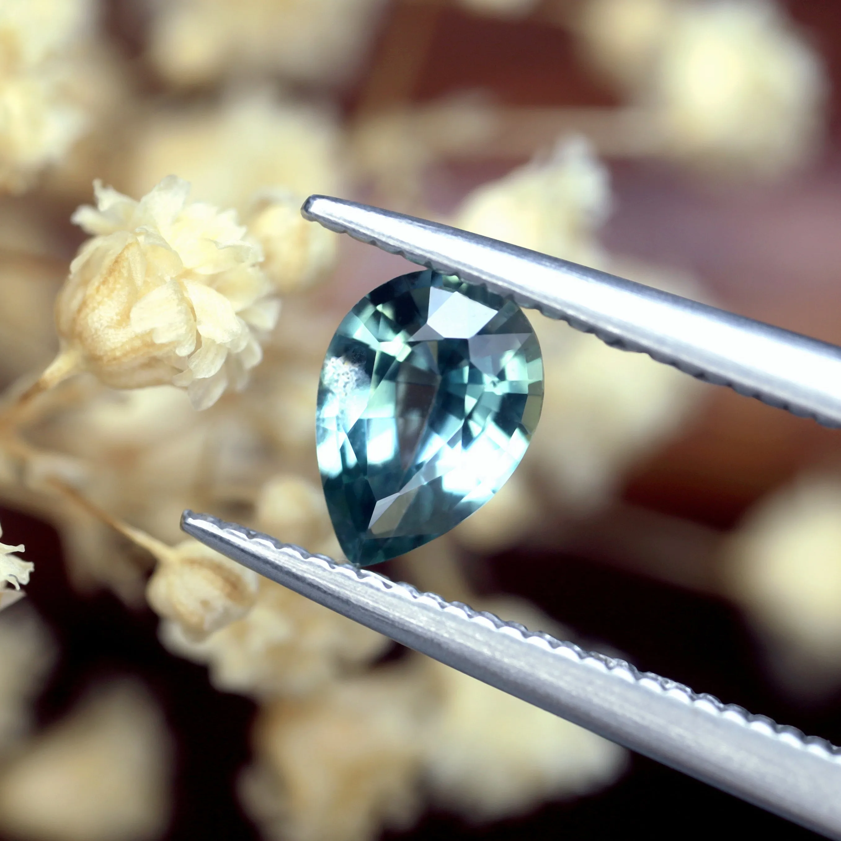 0.62ct Certified Natural Teal Sapphire
