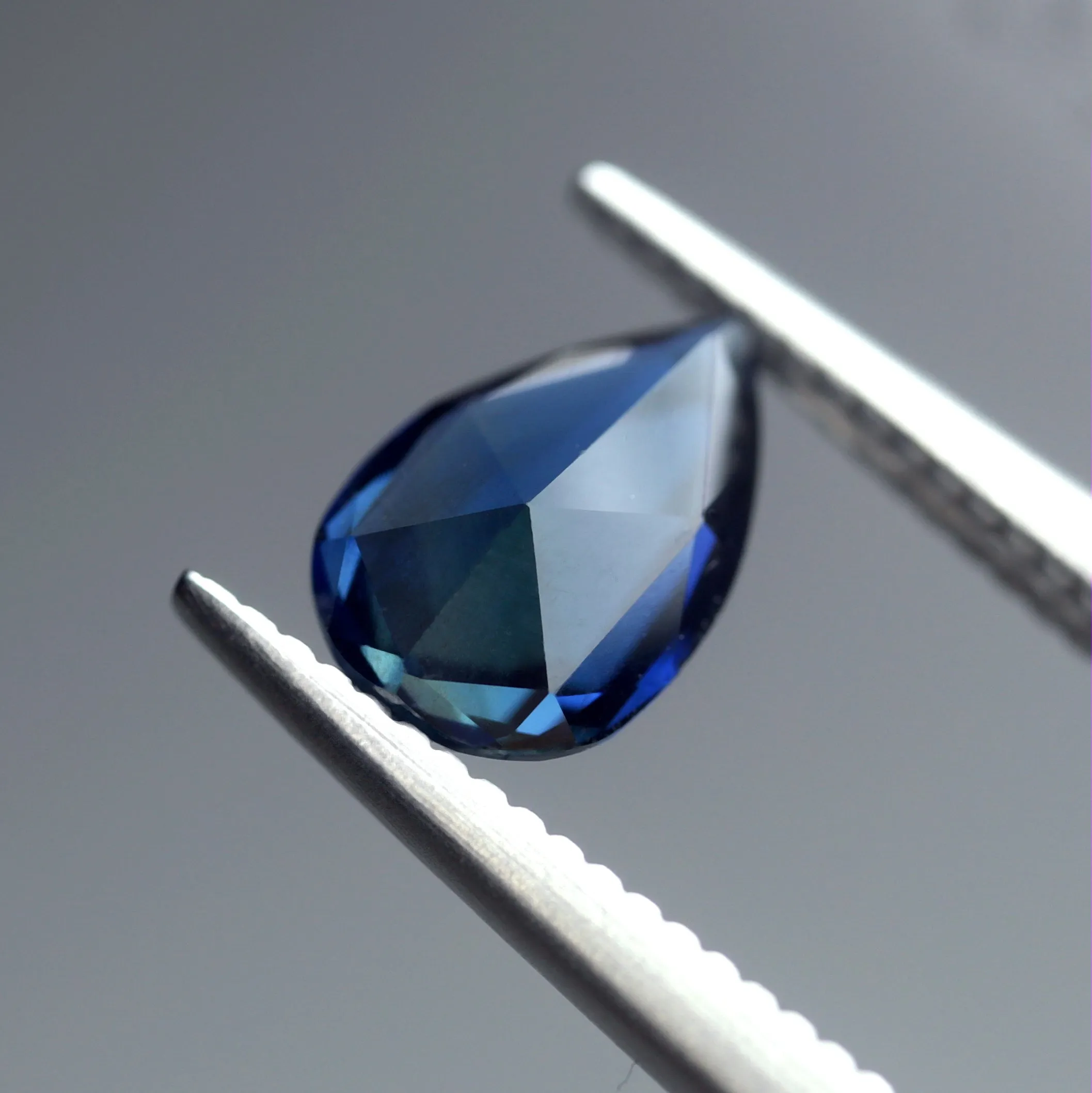 0.66ct Certified Natural Teal Sapphire