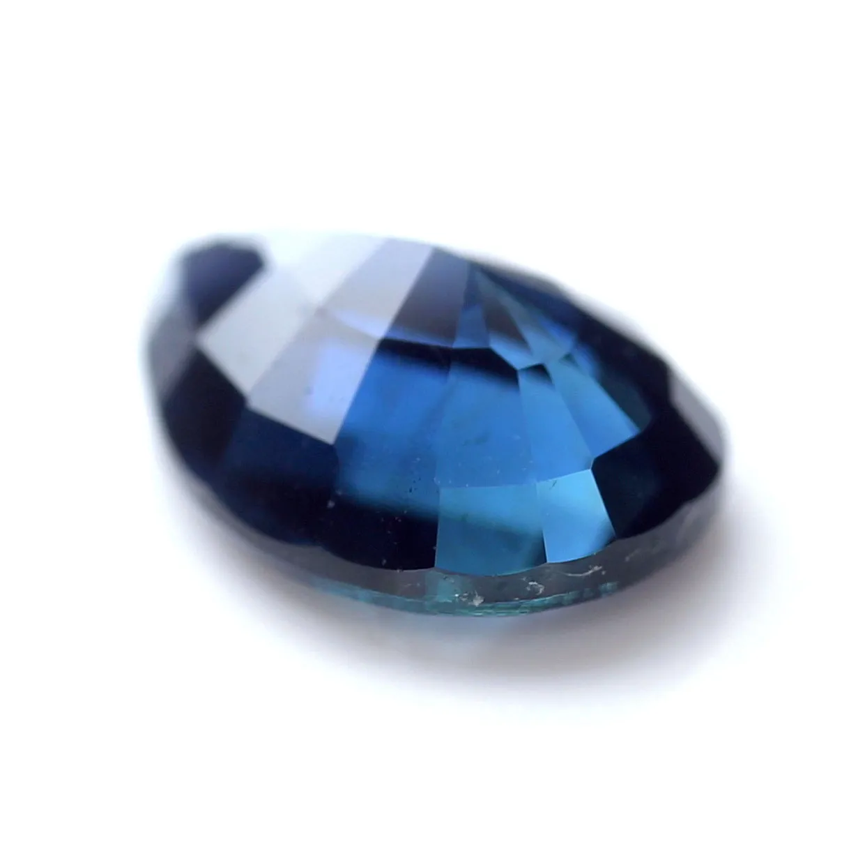 0.68ct Certified Natural Blue Sapphire
