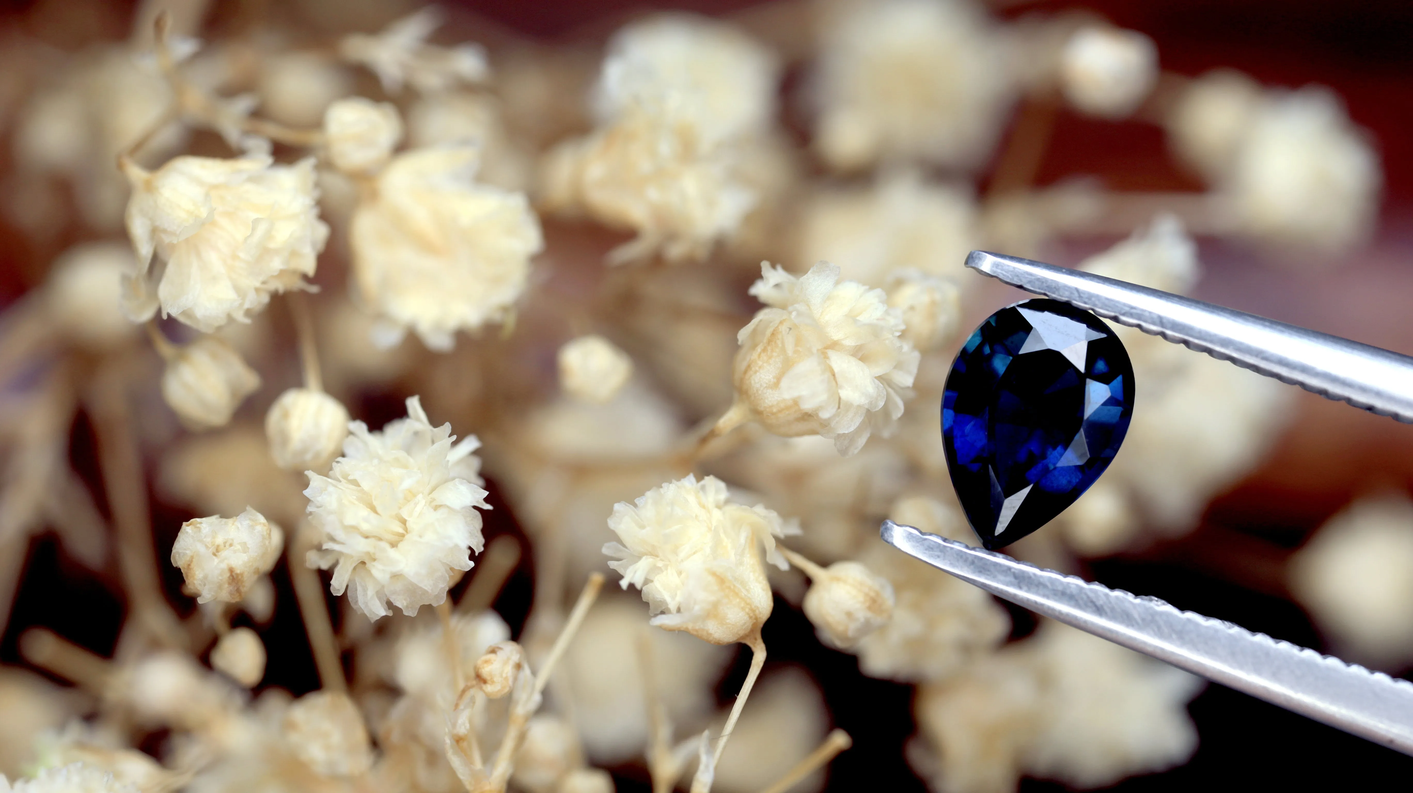 0.68ct Certified Natural Blue Sapphire