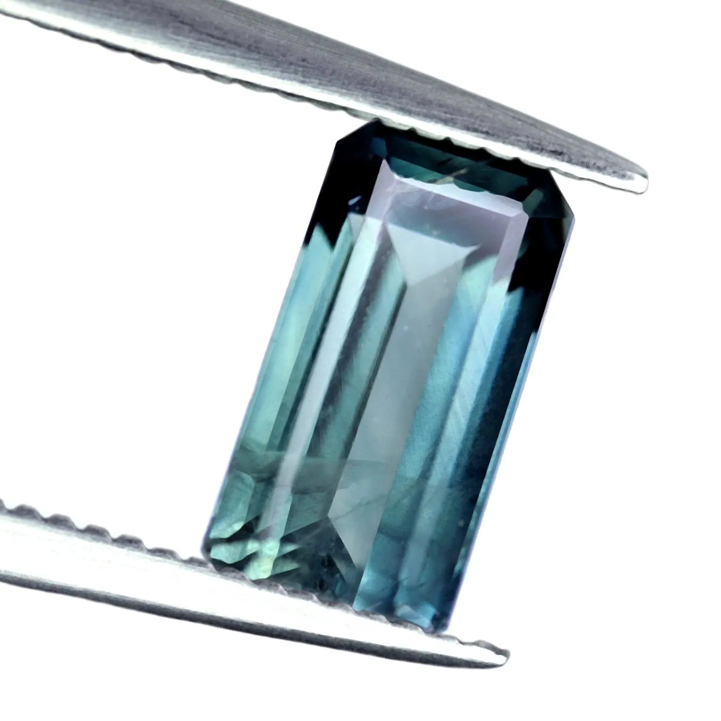 0.69ct Certified Natural Teal Sapphire