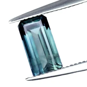 0.69ct Certified Natural Teal Sapphire