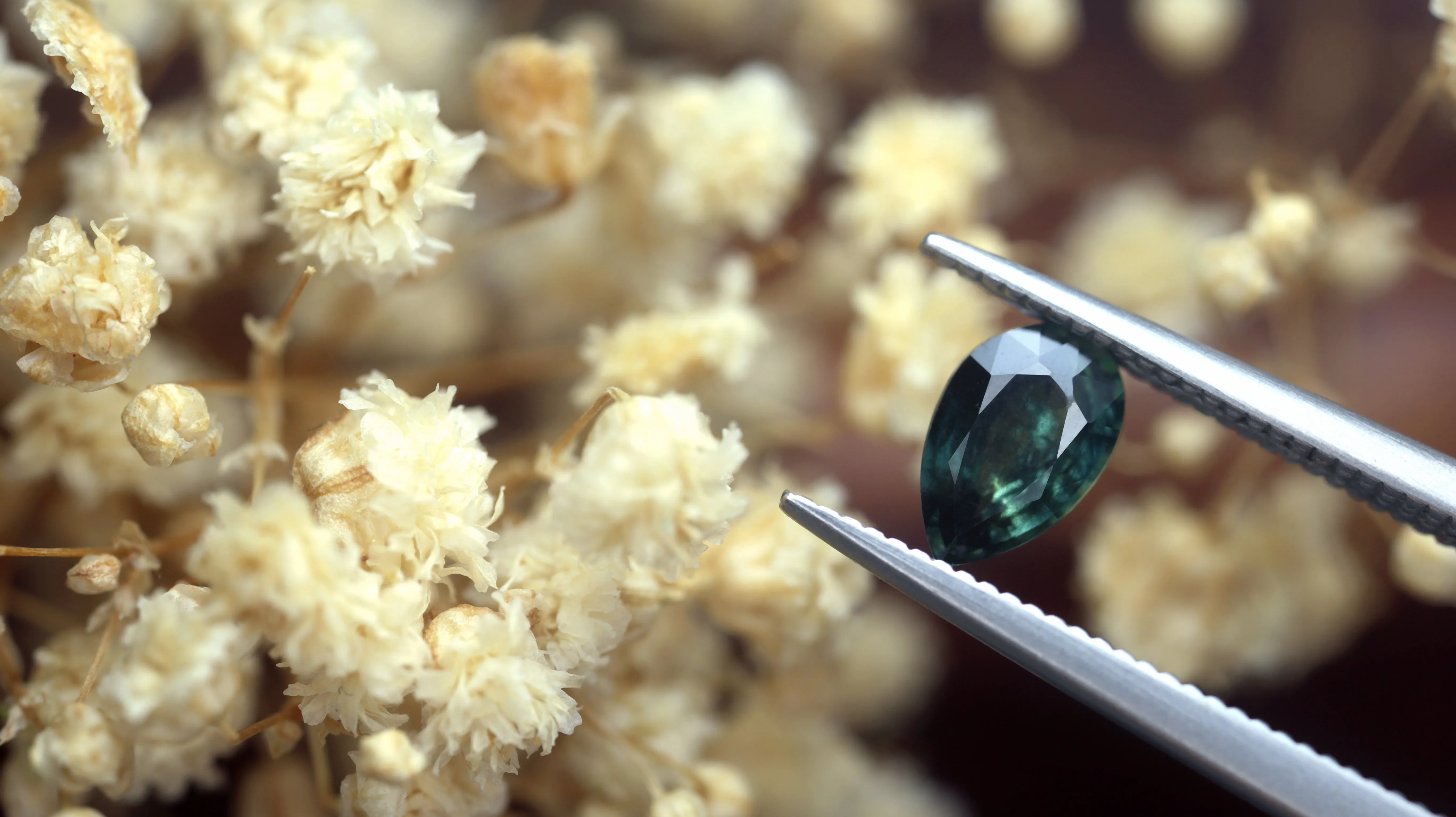 0.69ct Certified Natural Teal Sapphire