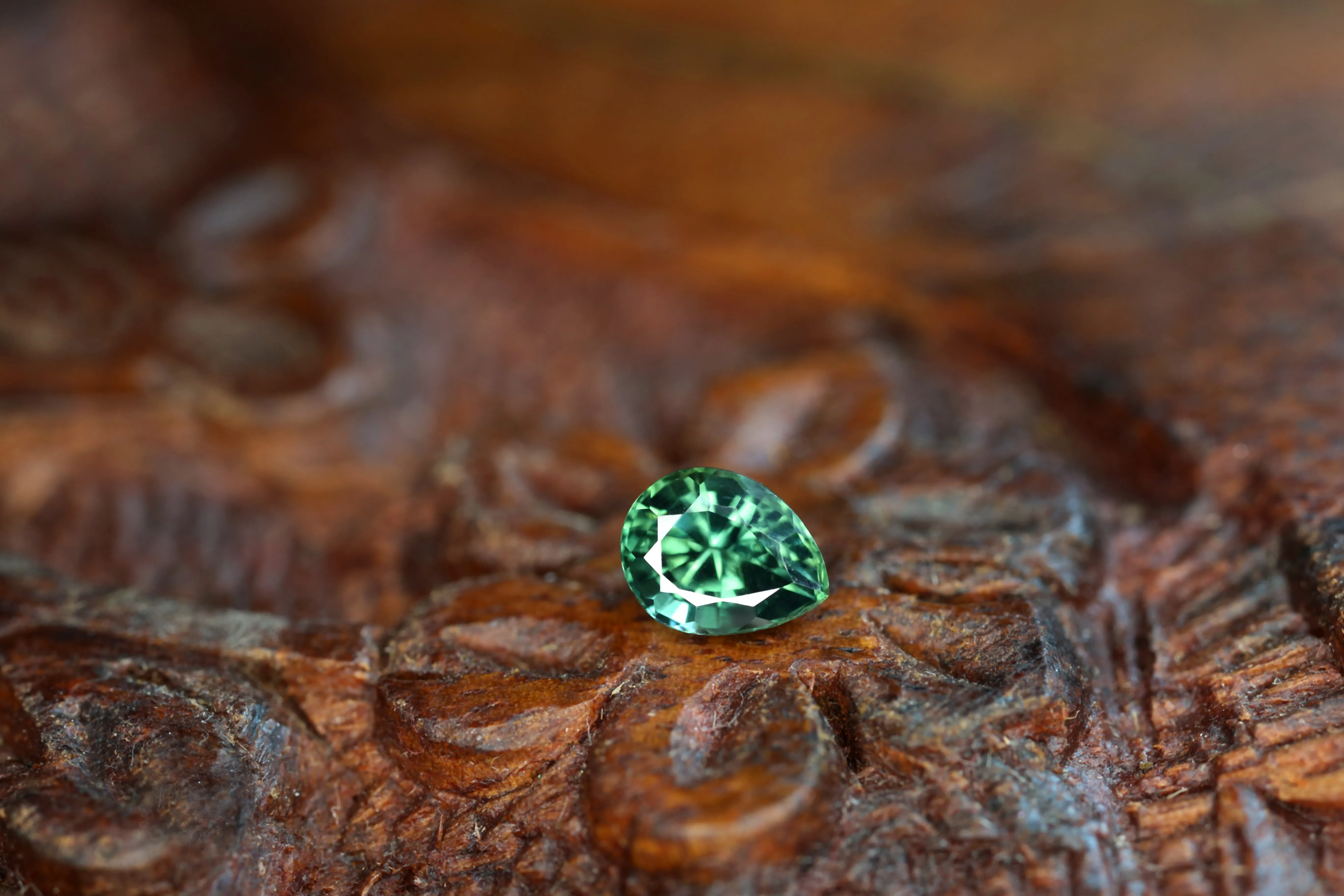 0.71ct Certified Natural Teal Sapphire