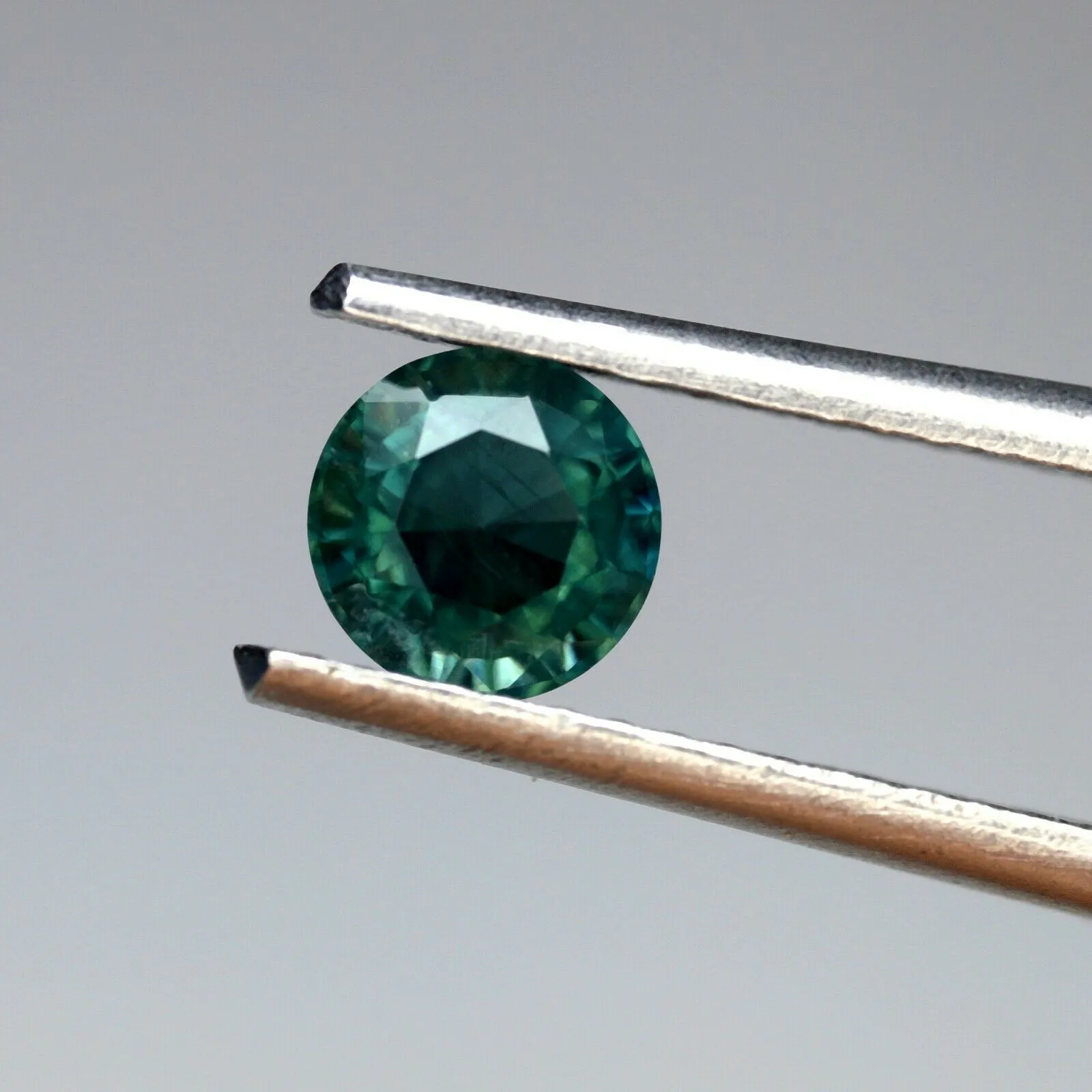 0.73ct Certified Natural Teal Sapphire