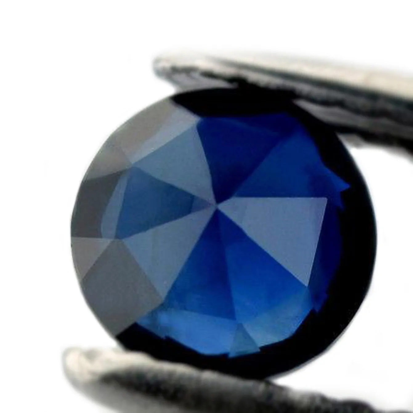 0.74ct Certified Natural Blue Sapphire