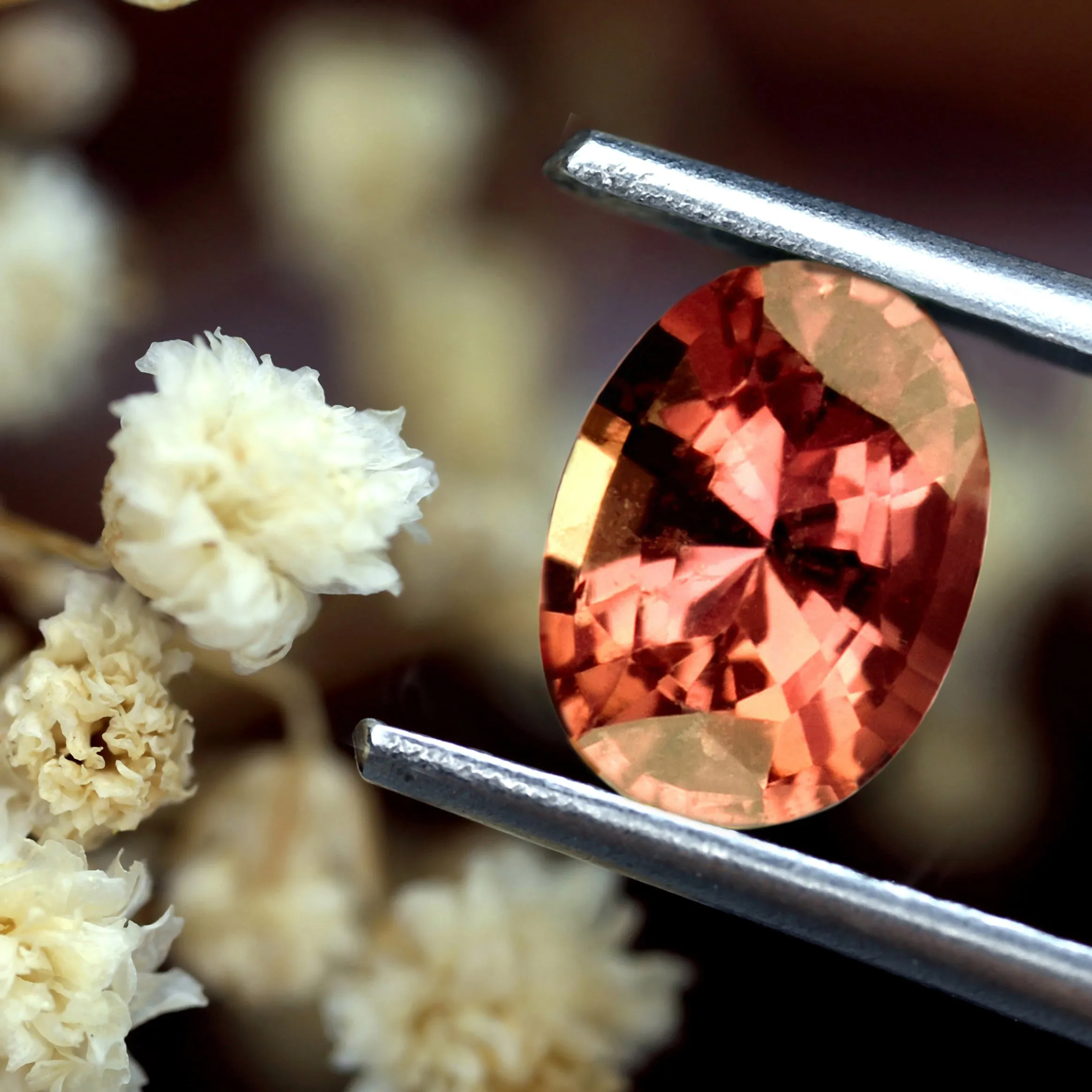 0.75ct Certified Natural Pinkish Orange Sapphire