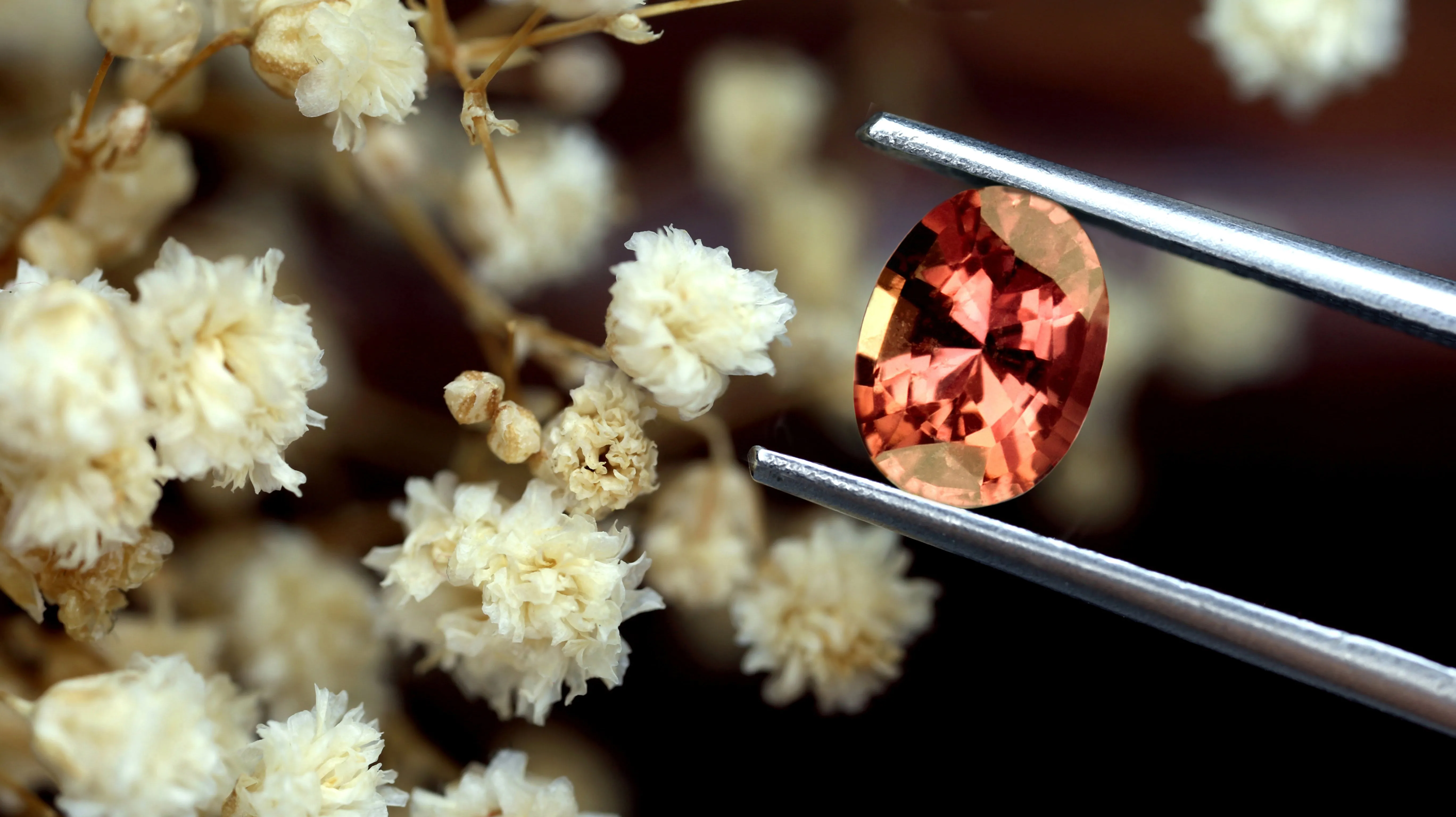 0.75ct Certified Natural Pinkish Orange Sapphire