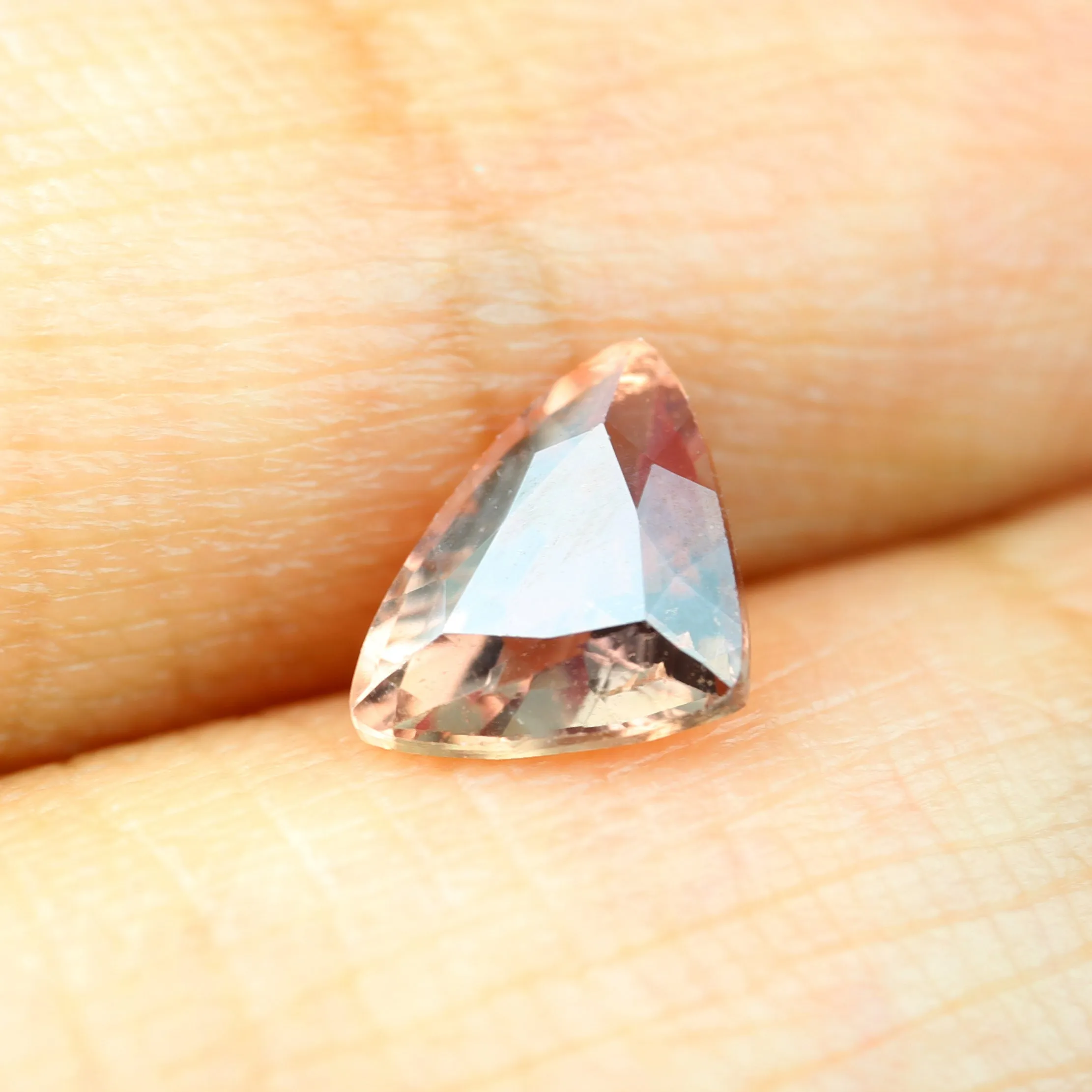 0.76ct Certified Natural Peach Sapphire