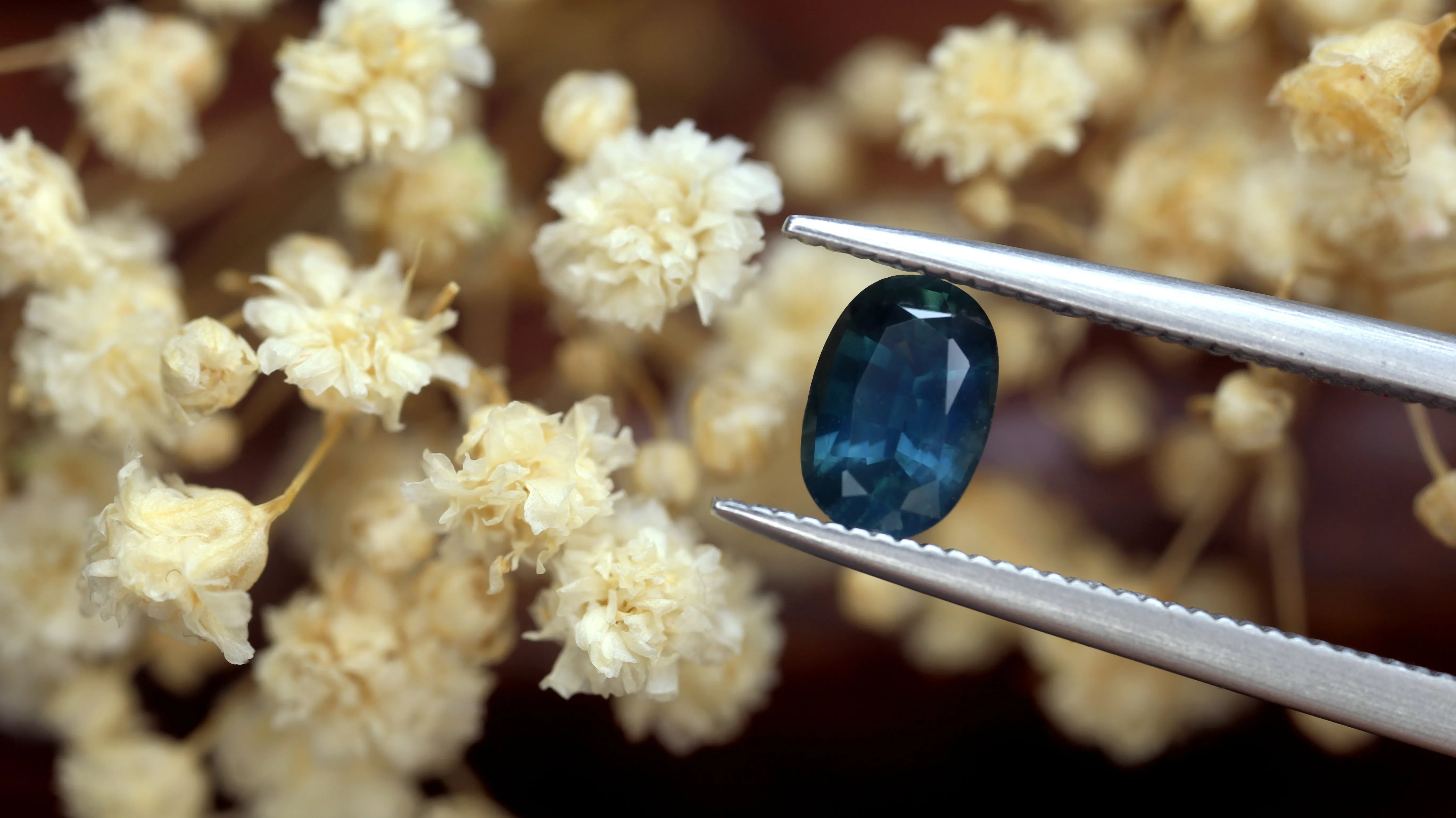 0.77ct Certified Natural Teal Sapphire