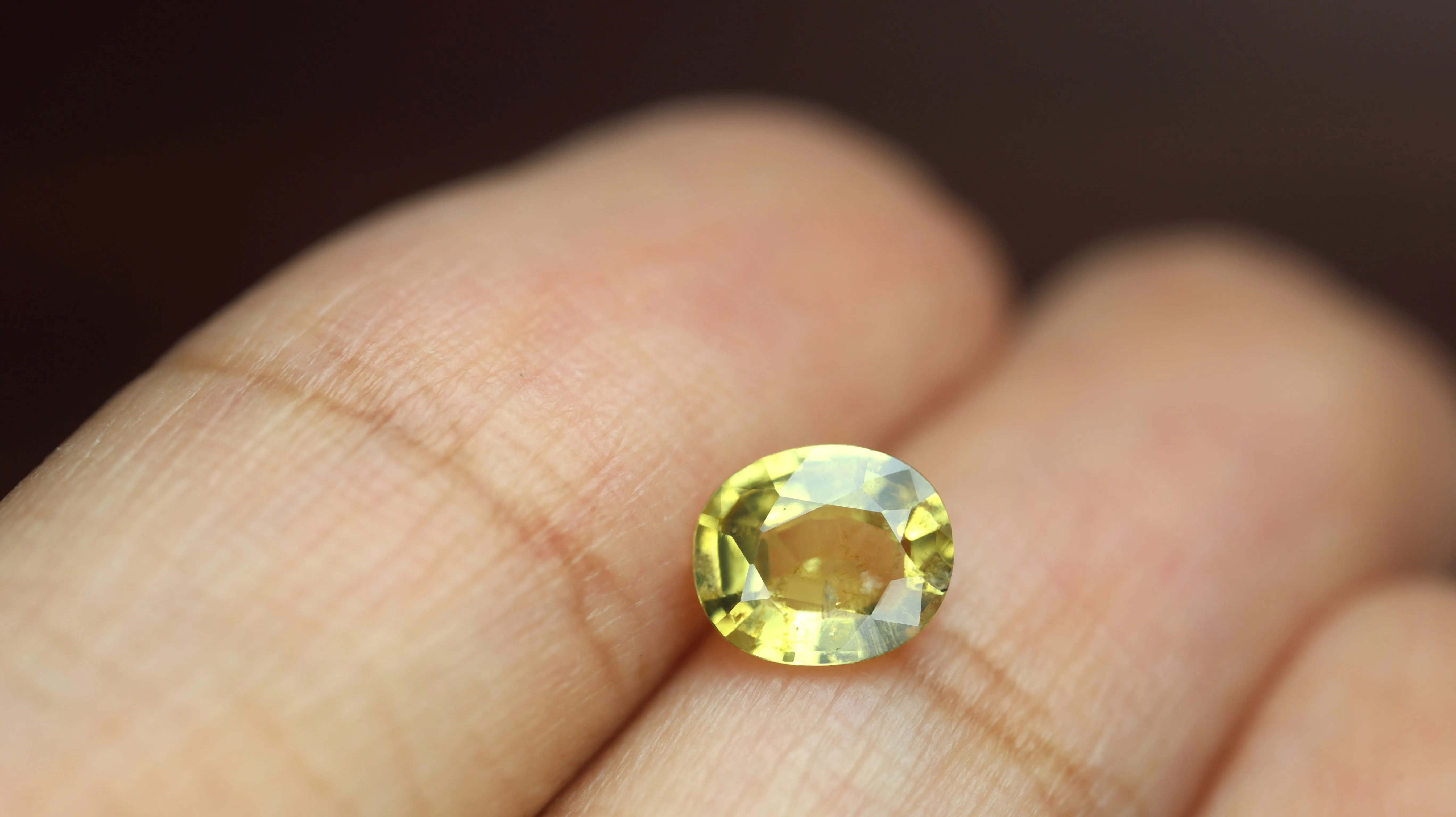 0.79ct Certified Natural Yellow Sapphire
