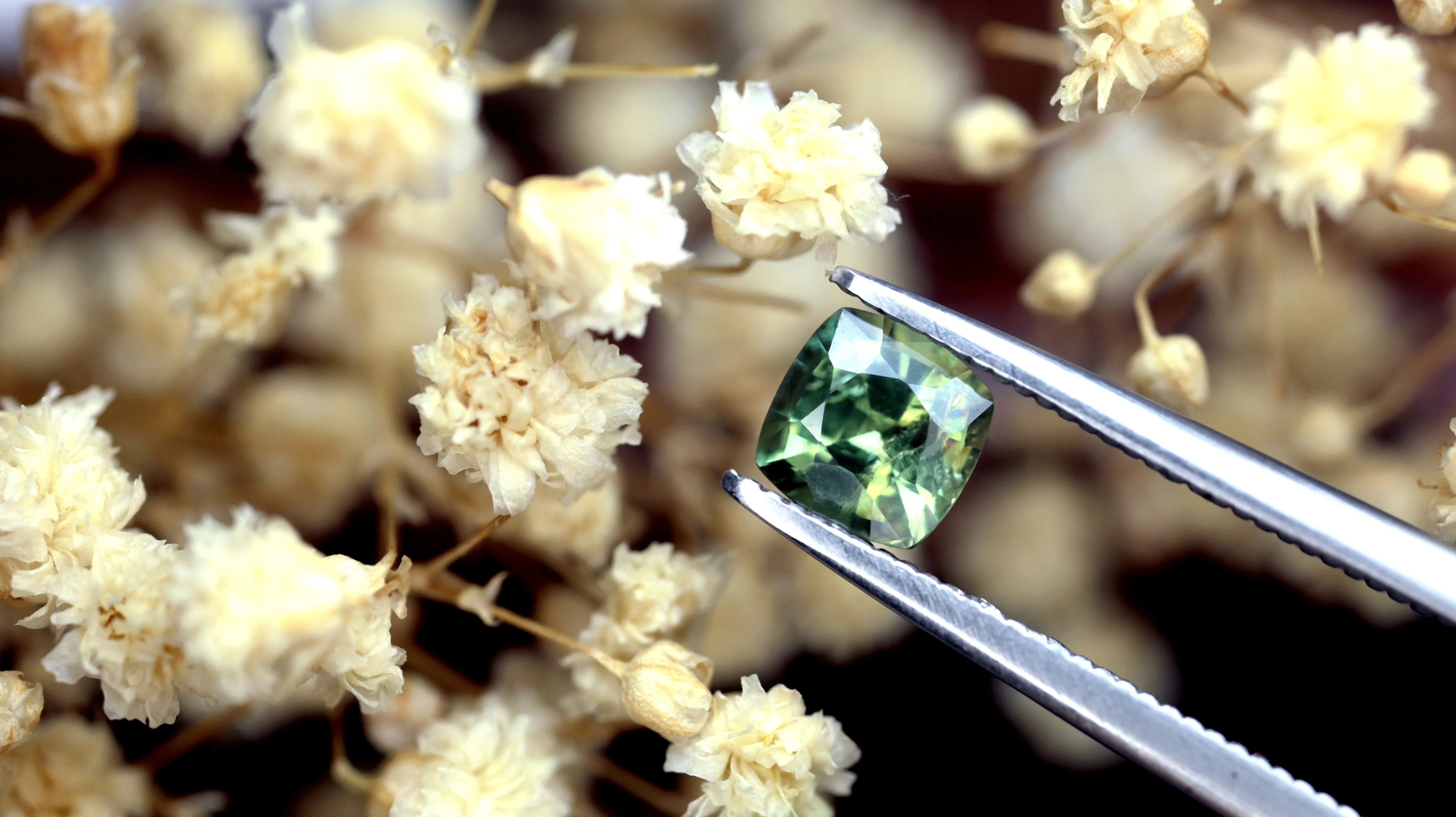 0.80ct Certified Natural Green Sapphire