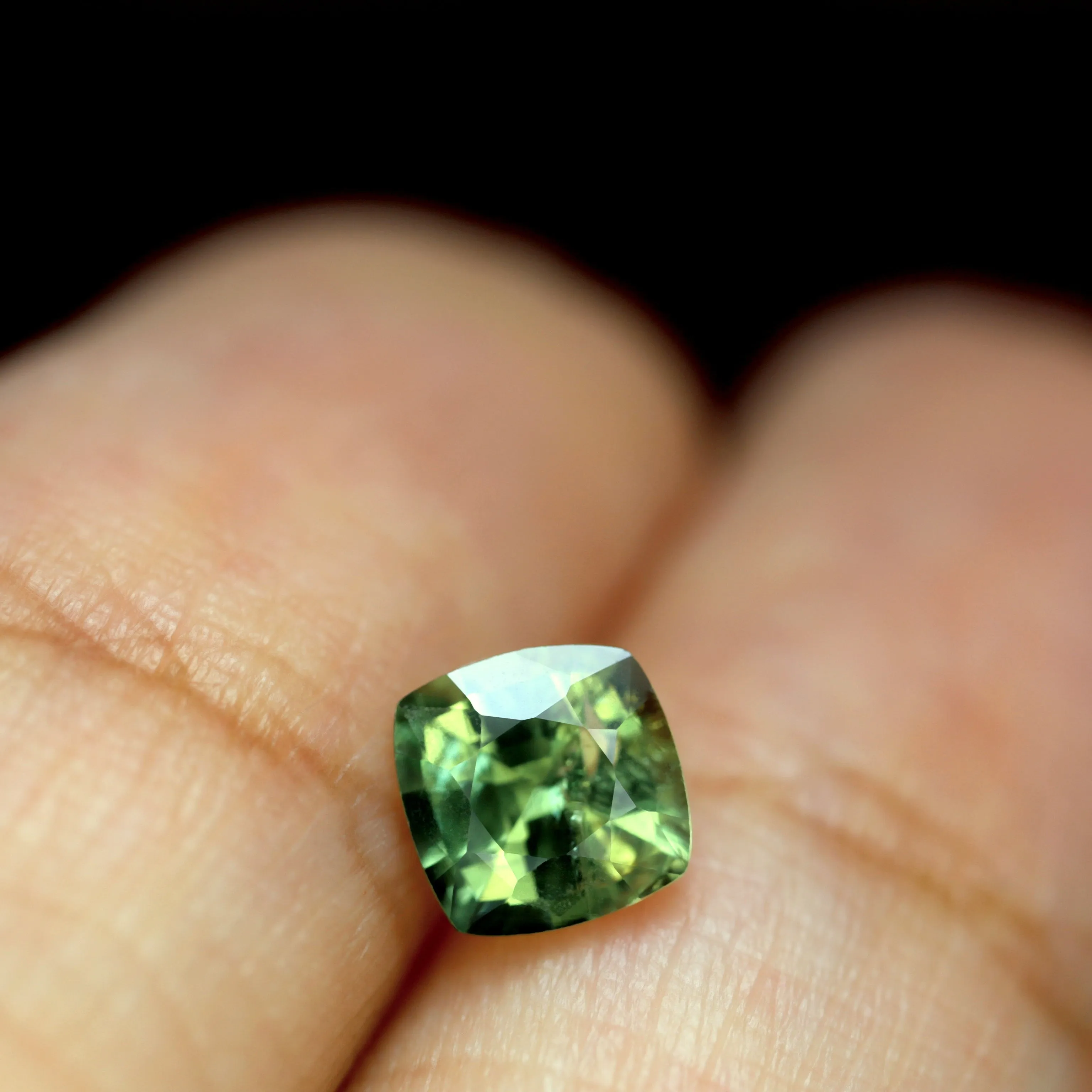 0.80ct Certified Natural Green Sapphire