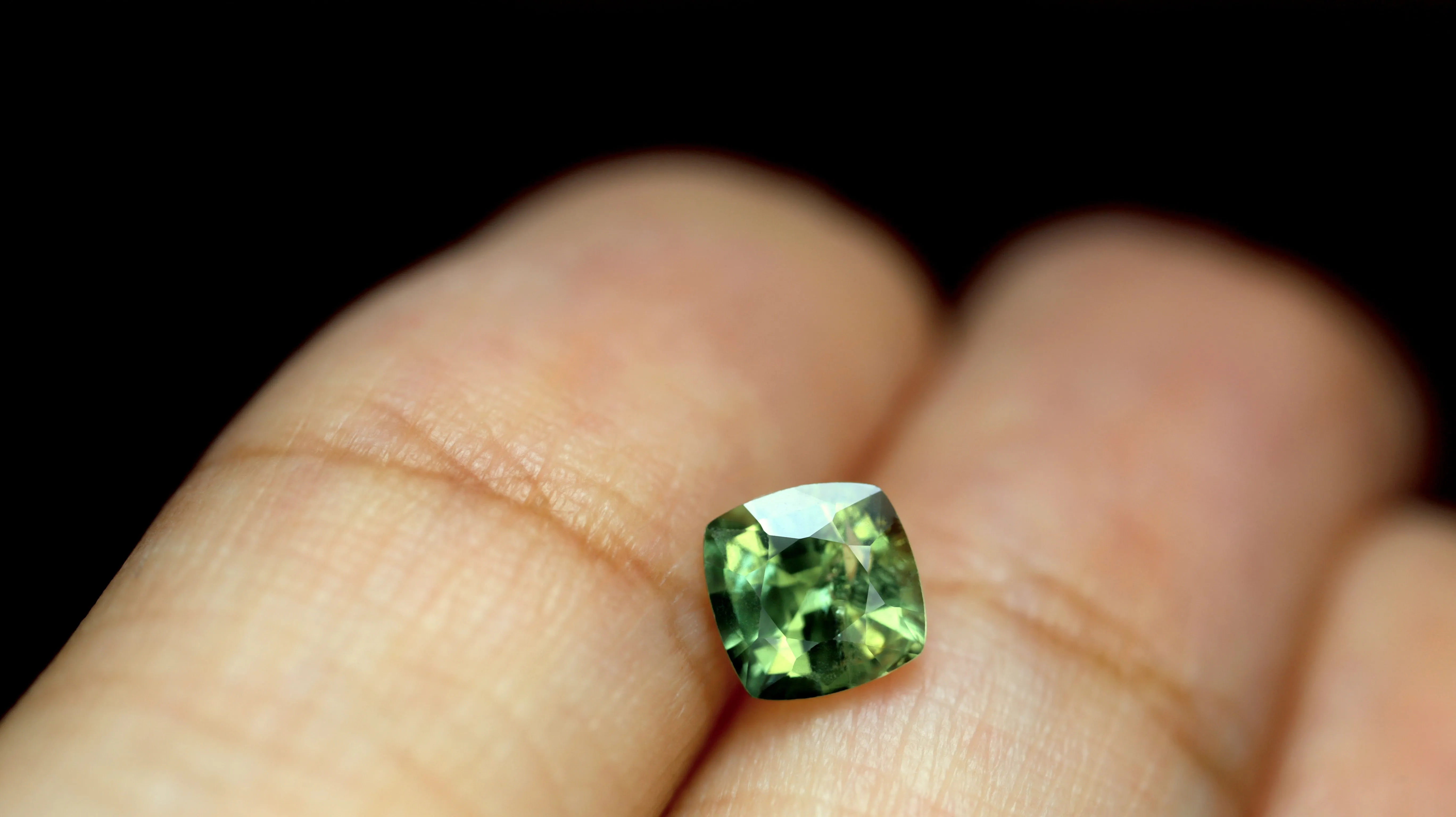 0.80ct Certified Natural Green Sapphire