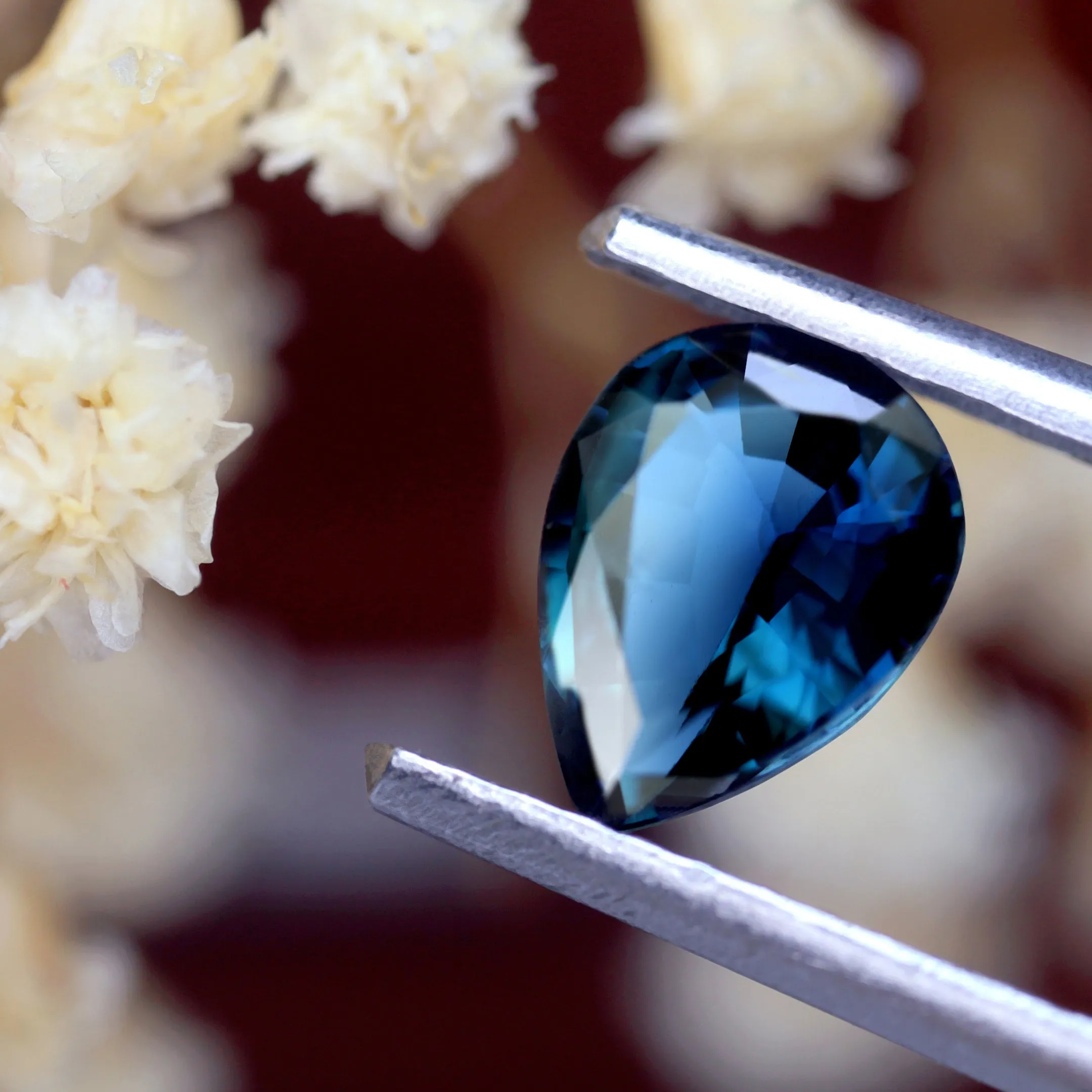 0.83ct Certified Natural Blue Sapphire