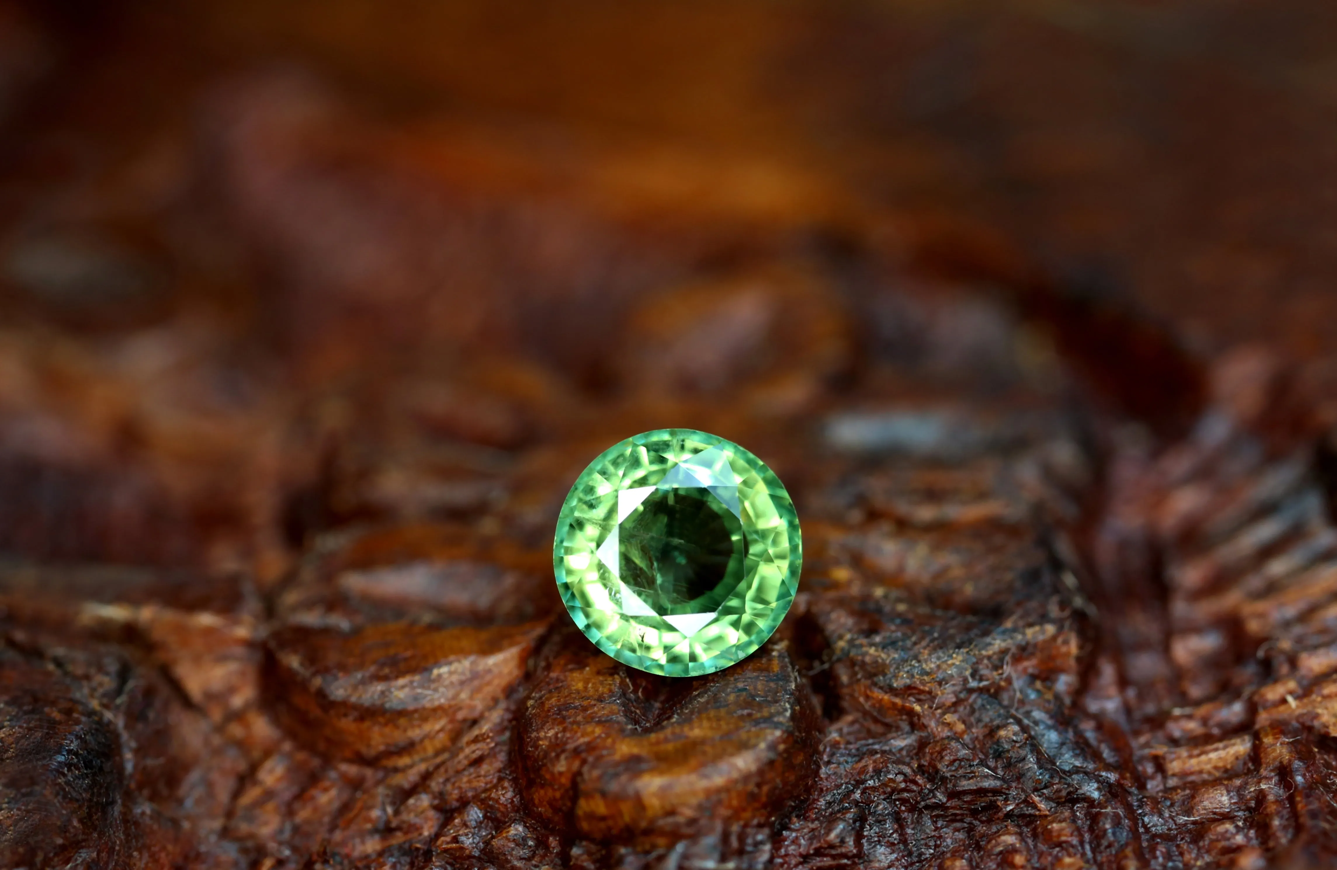 0.83ct Certified Natural Green Sapphire