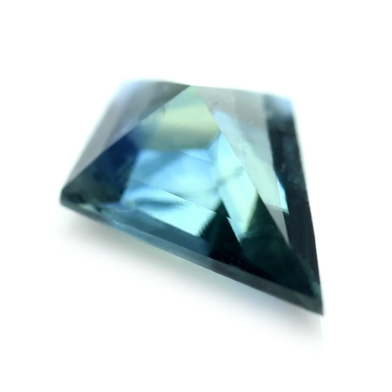 0.84ct Certified Natural Teal Sapphire