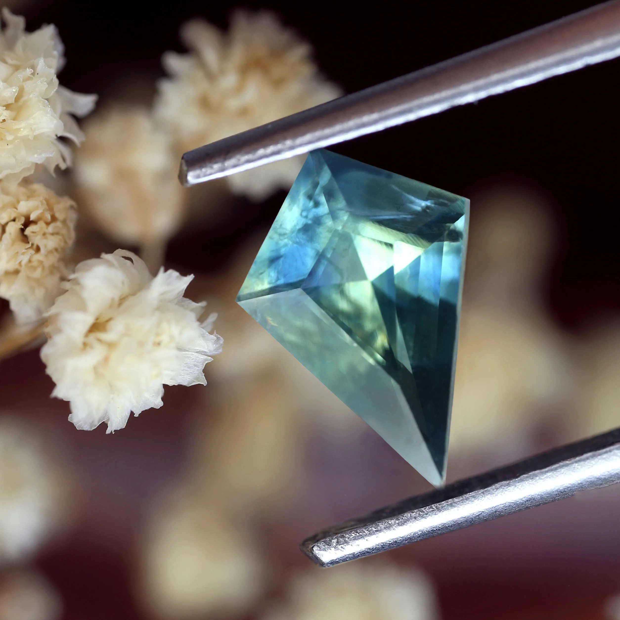 0.84ct Certified Natural Teal Sapphire