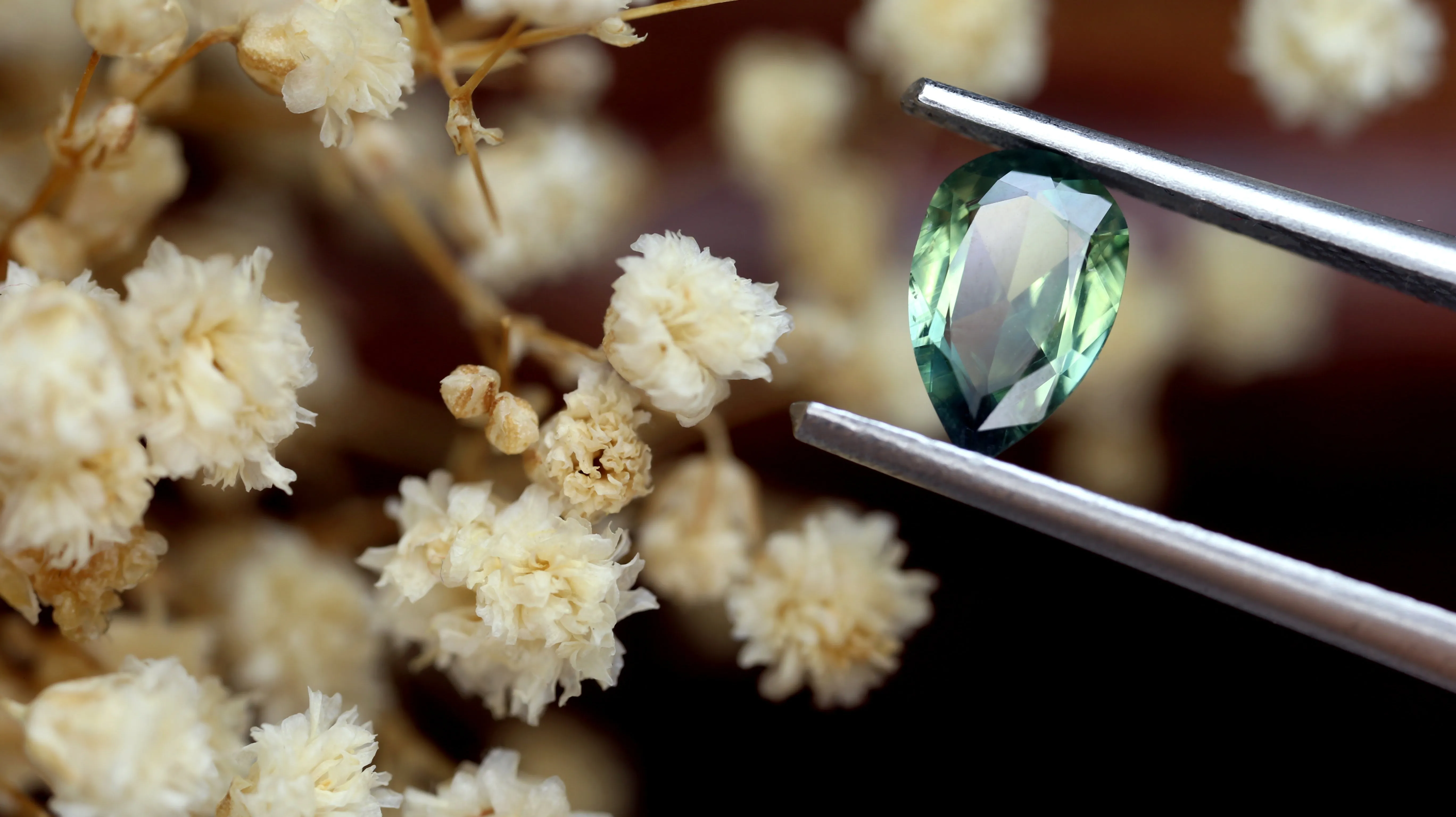0.85ct Certified Natural Teal Sapphire