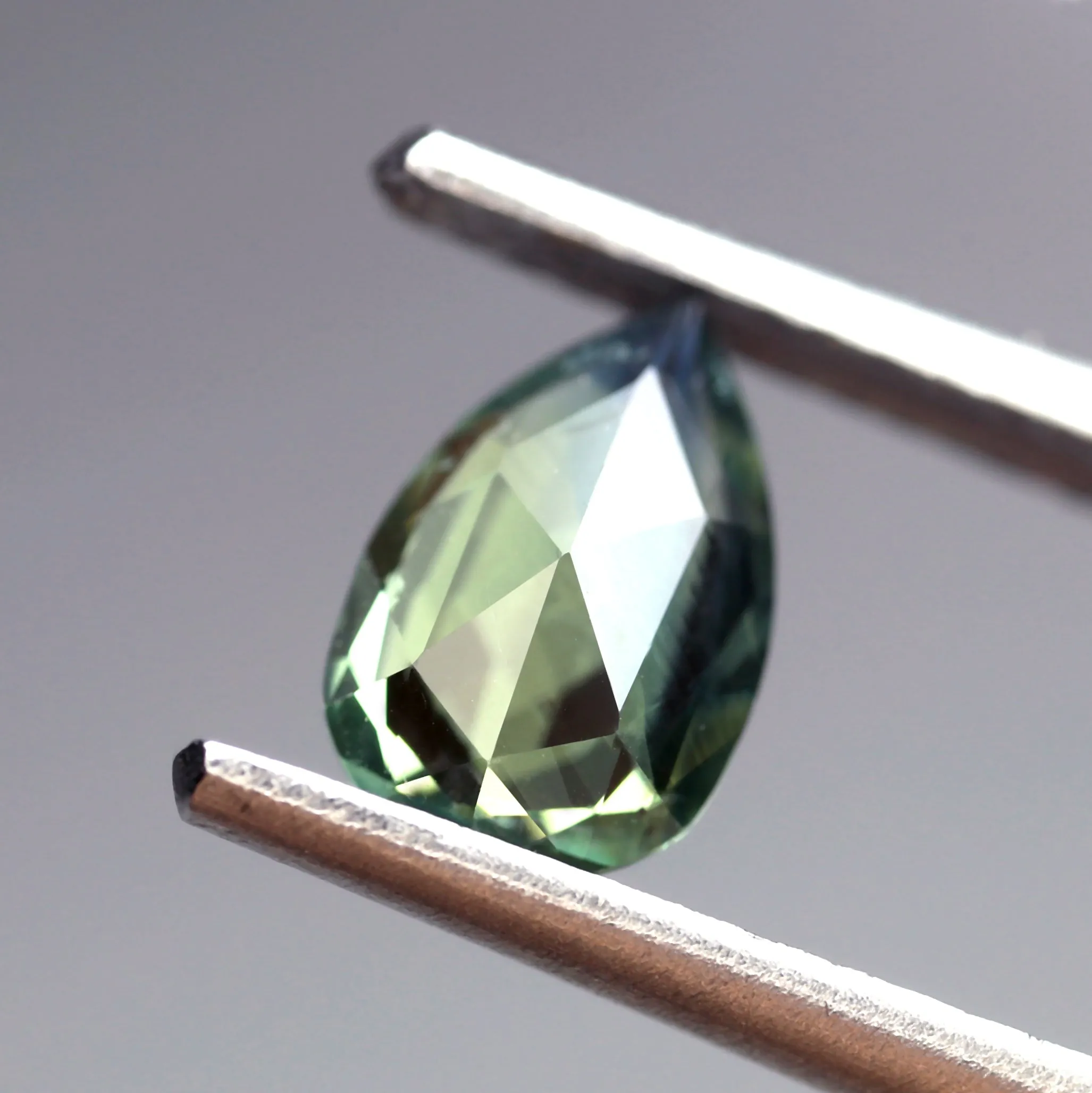 0.85ct Certified Natural Teal Sapphire