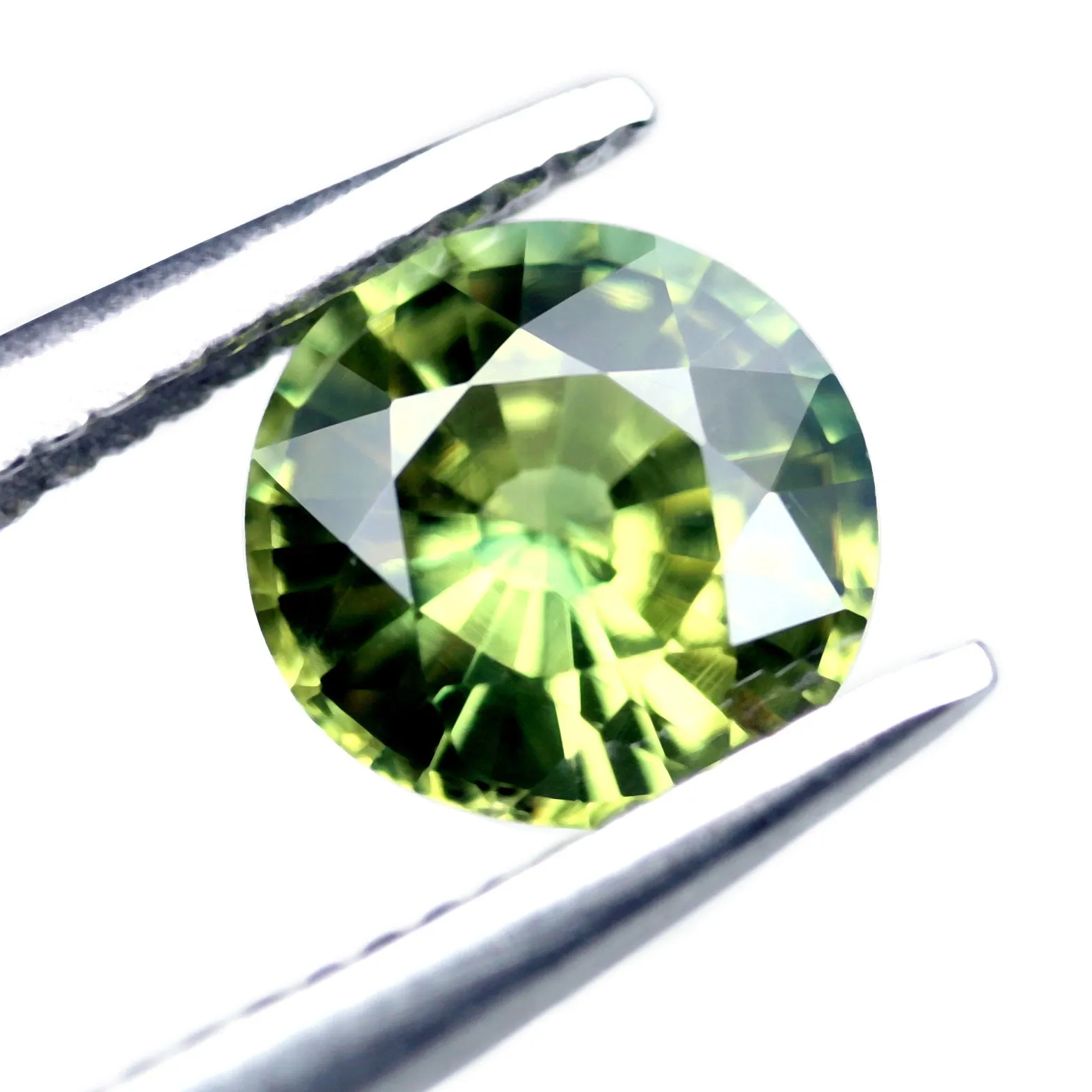 0.87ct Certified Natural Green Sapphire