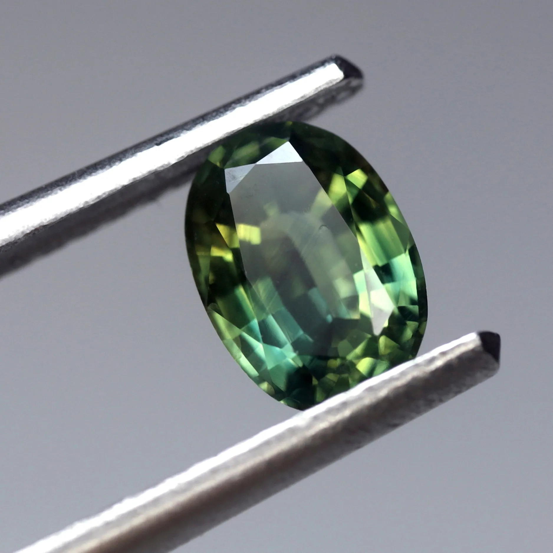 0.88ct Certified Natural Green Sapphire